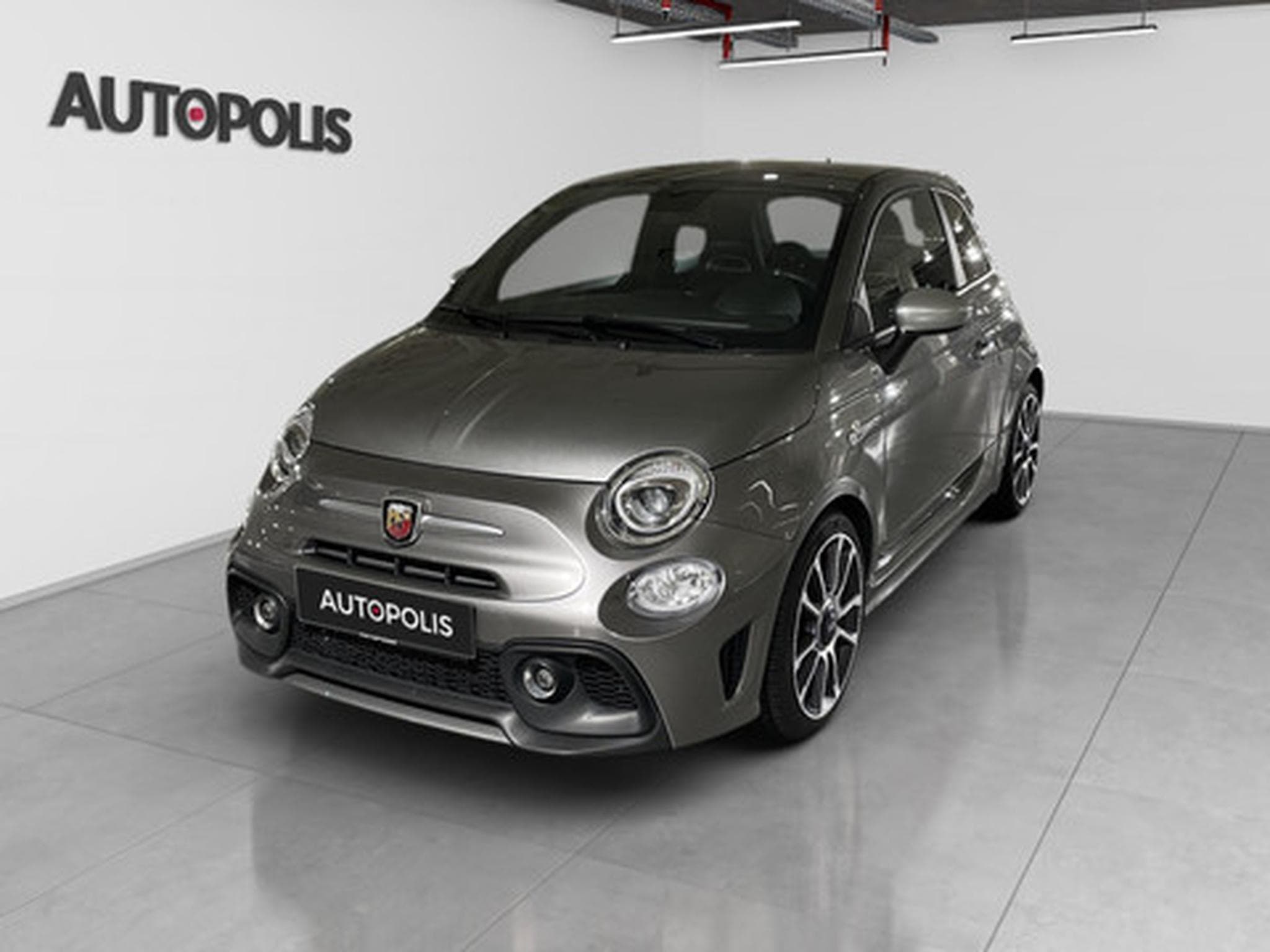 Abarth 500 1.4 T-Jet 595 121kW Turismo (2021) - Foto 17