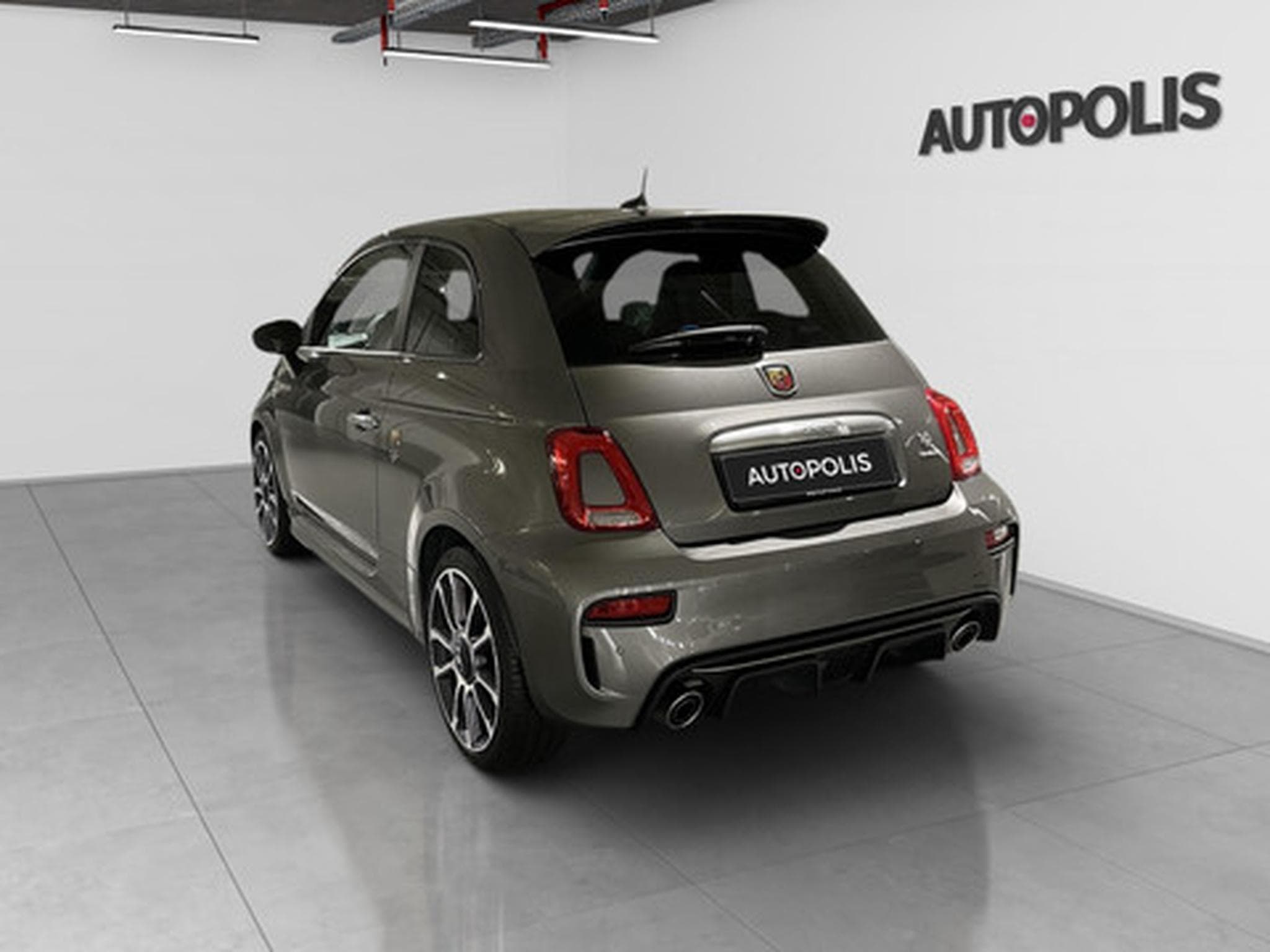 Abarth 500 1.4 T-Jet 595 121kW Turismo (2021) - Foto 18
