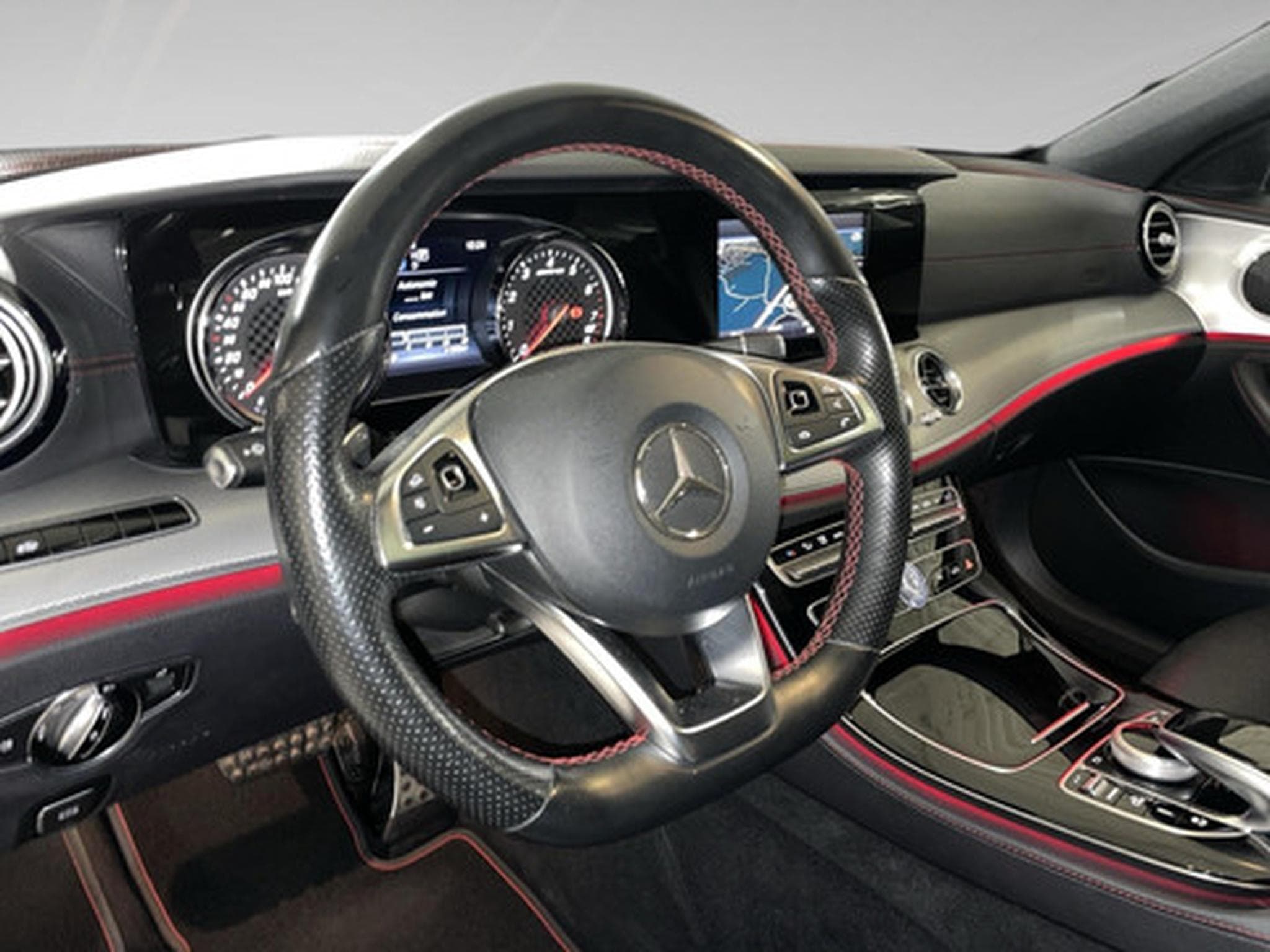 Mercedes E 43 AMG Classe Berline 3.0 Mercedes-AMG E 4MATIC AUTO (2016) - Foto 8