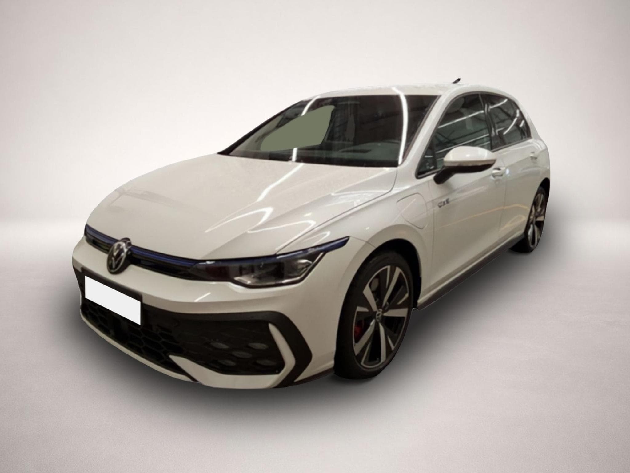 VW Golf (2025) - Photo 1