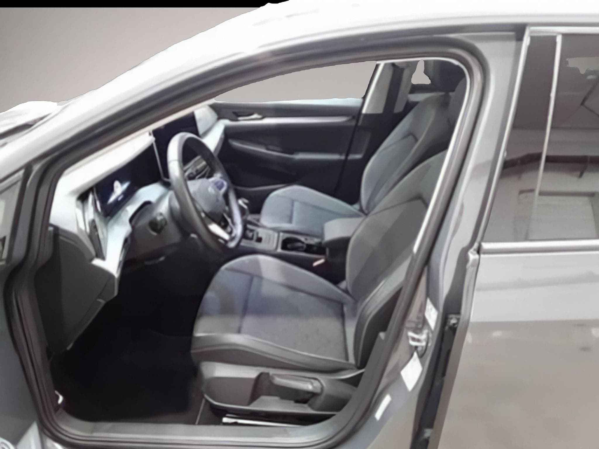 VW Golf (2026) - Photo 3