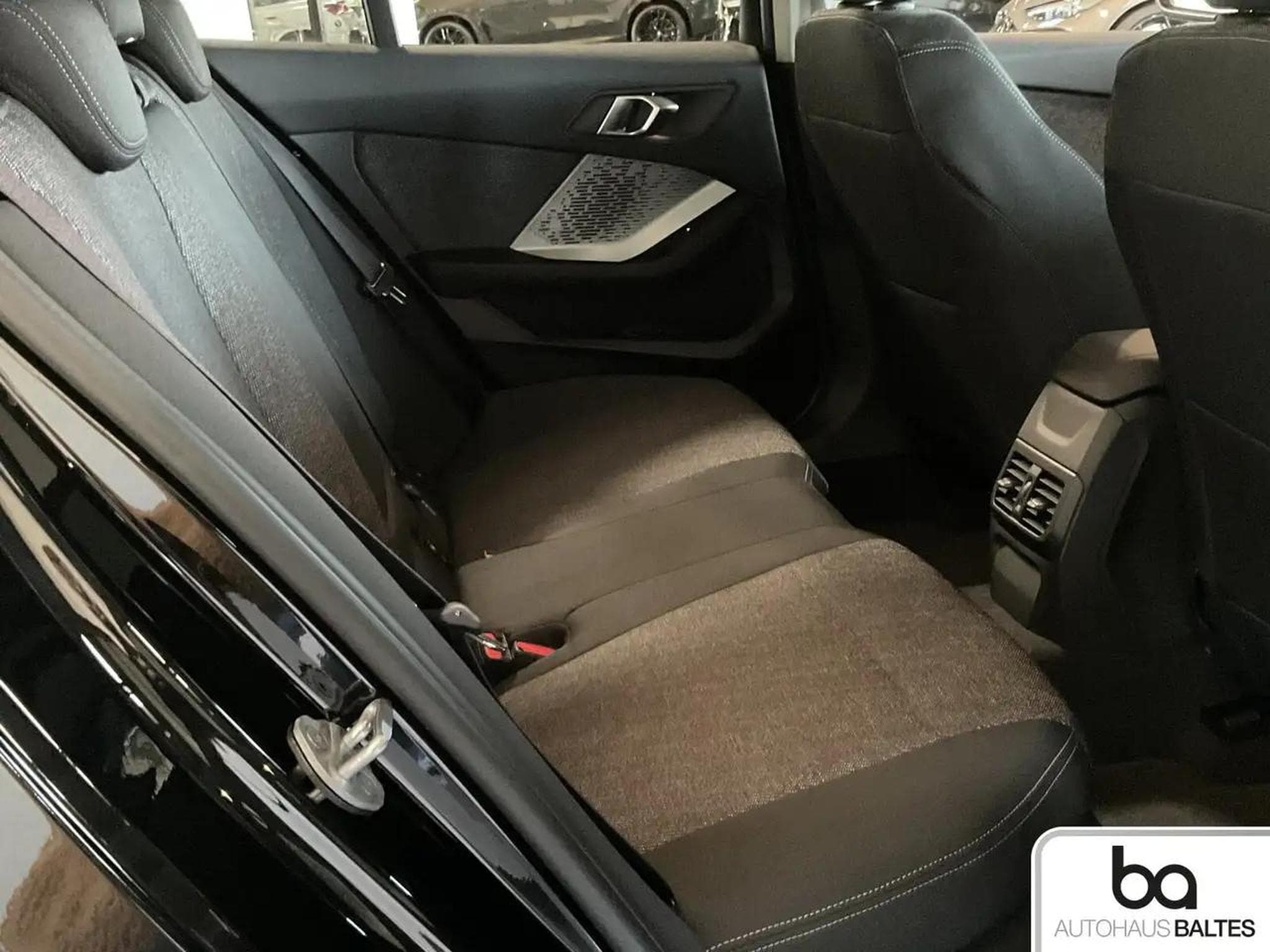 BMW 116 (2026) - Photo 8