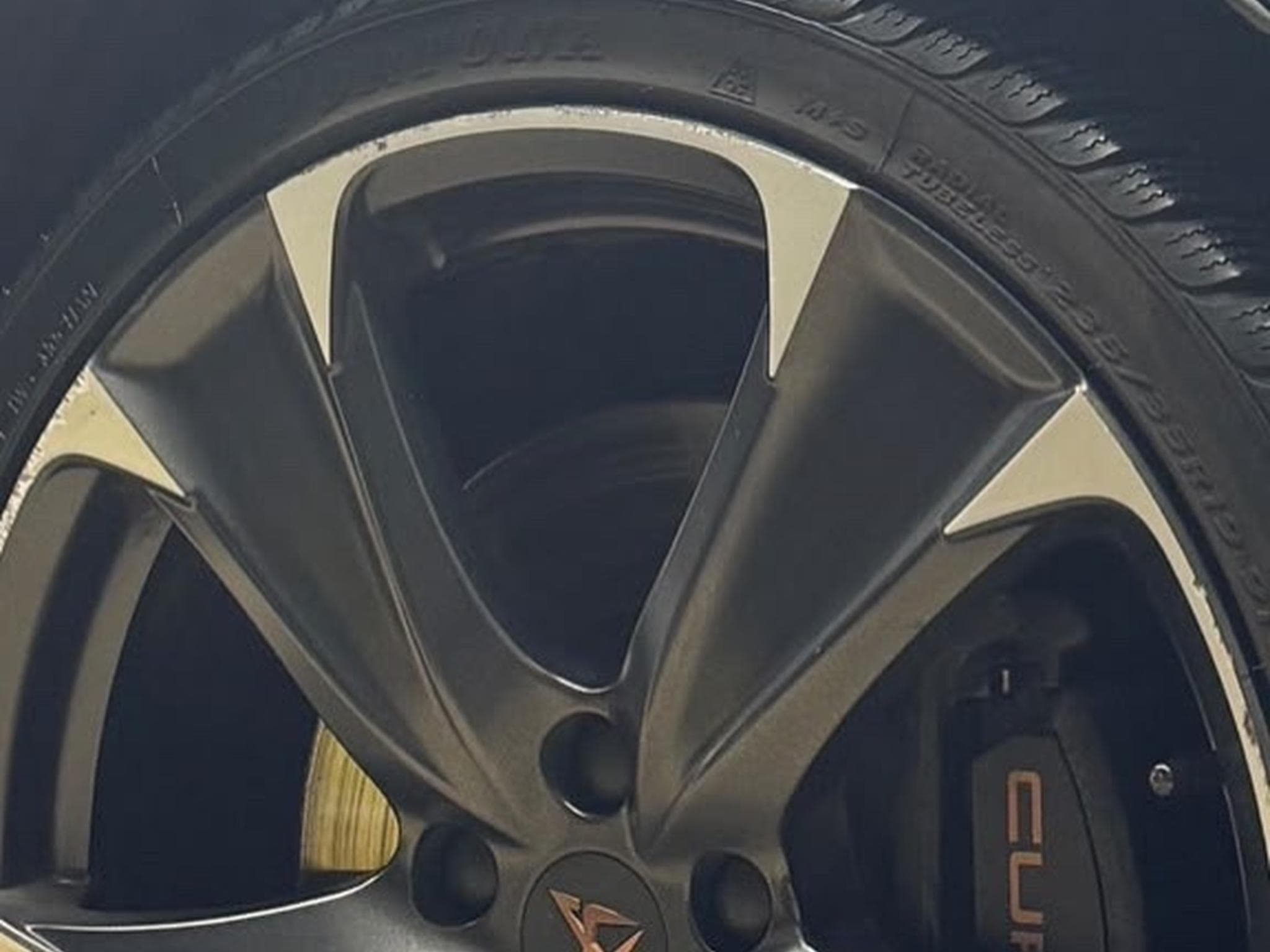 Cupra Leon Cupra Leon eHybrid180 (2022) - Photo 3