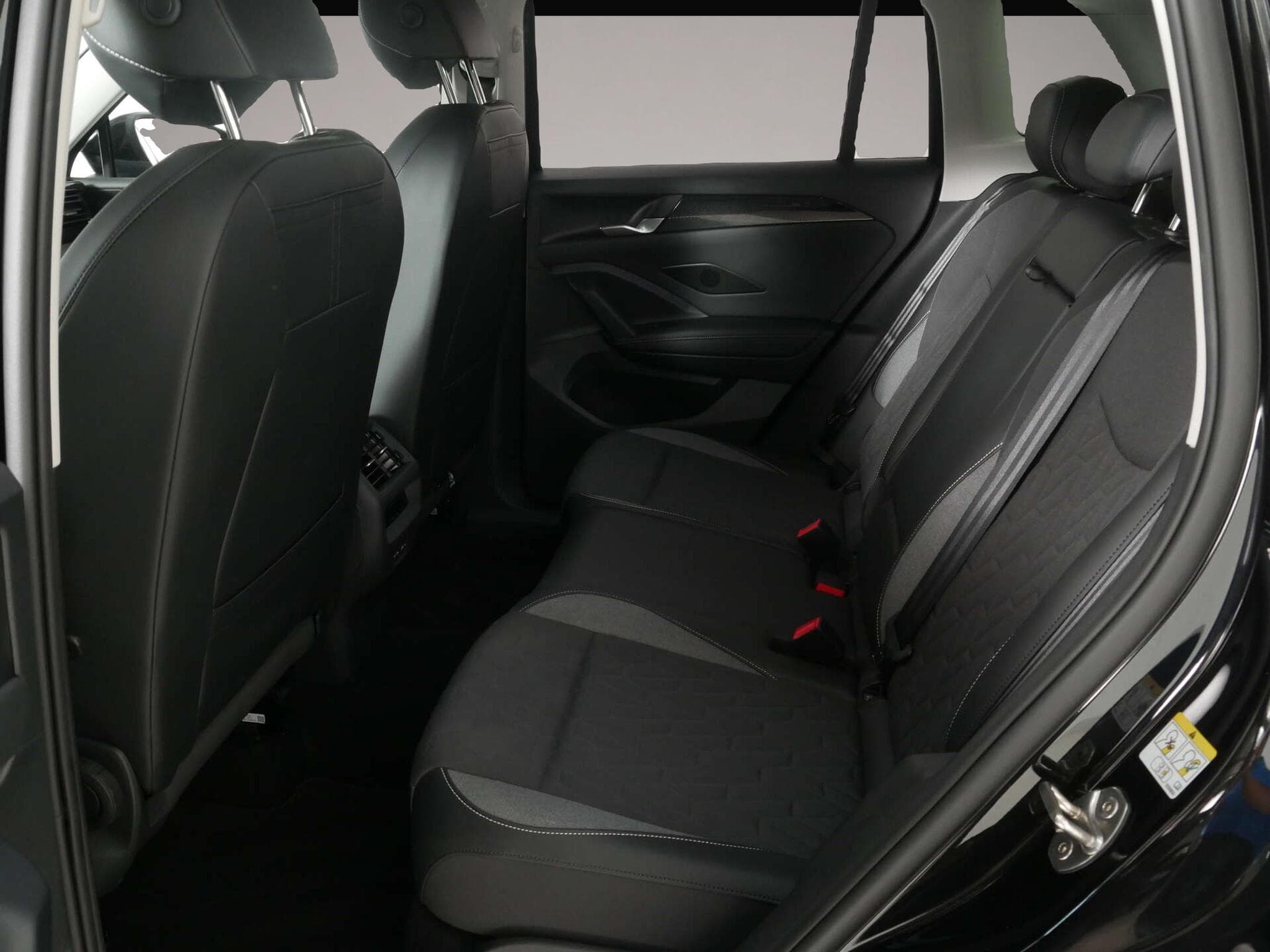 VW Tiguan (2026) - Photo 4