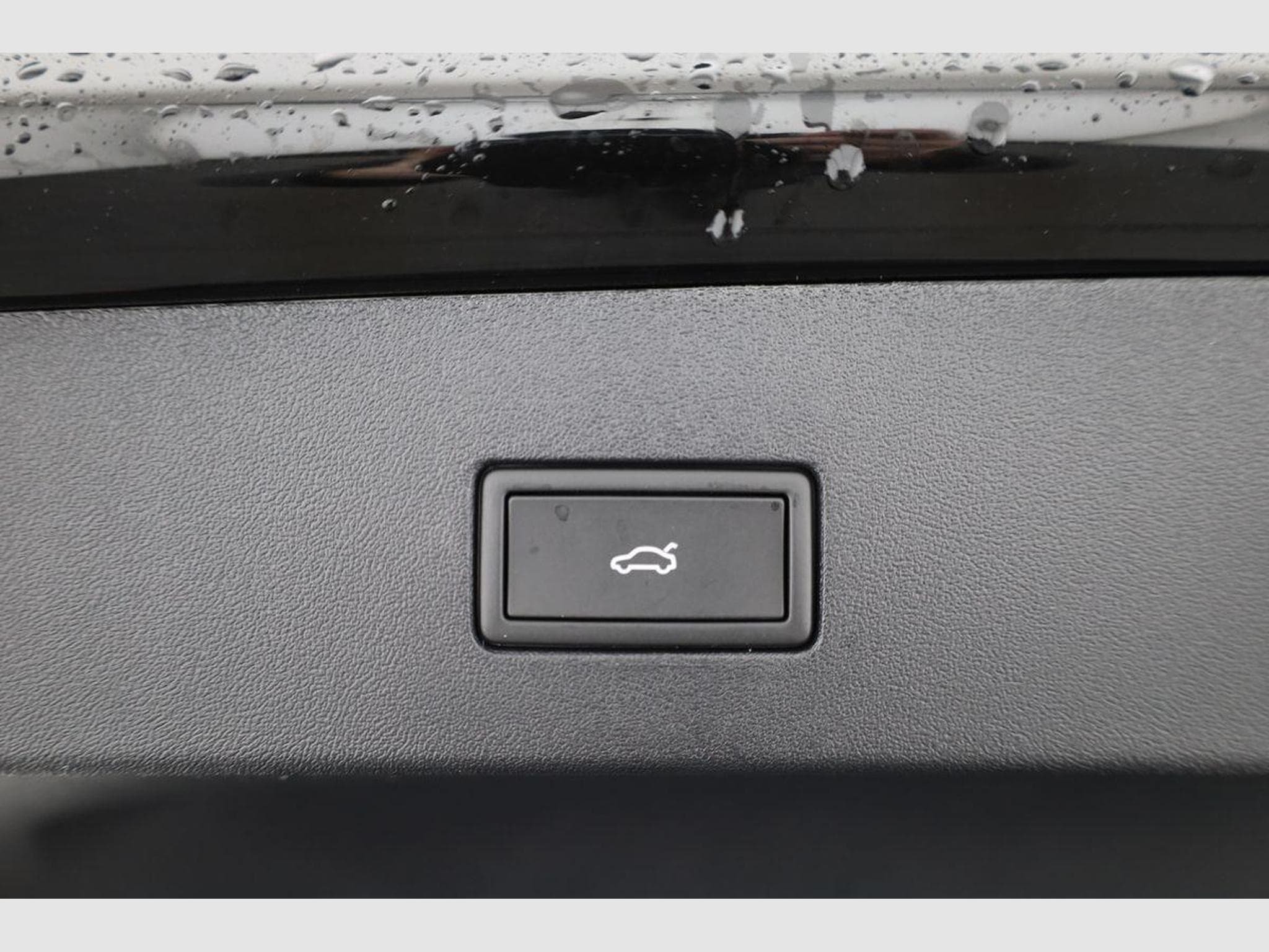 VW Tayron 1.5 TSI eHybrid 150 kW Life (2025) - Photo 14