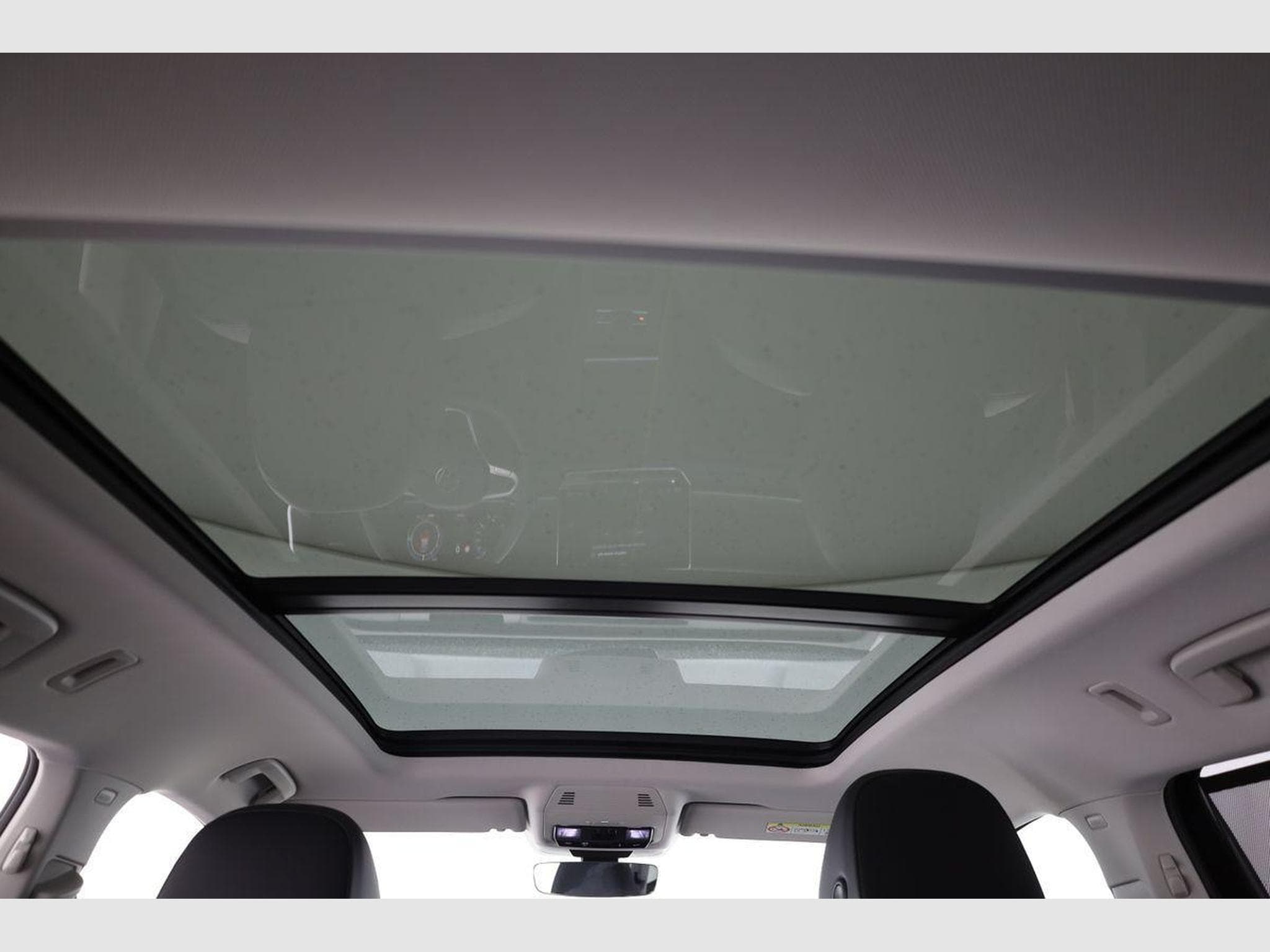 VW Tayron 1.5 TSI eHybrid 150 kW Life (2025) - Photo 15