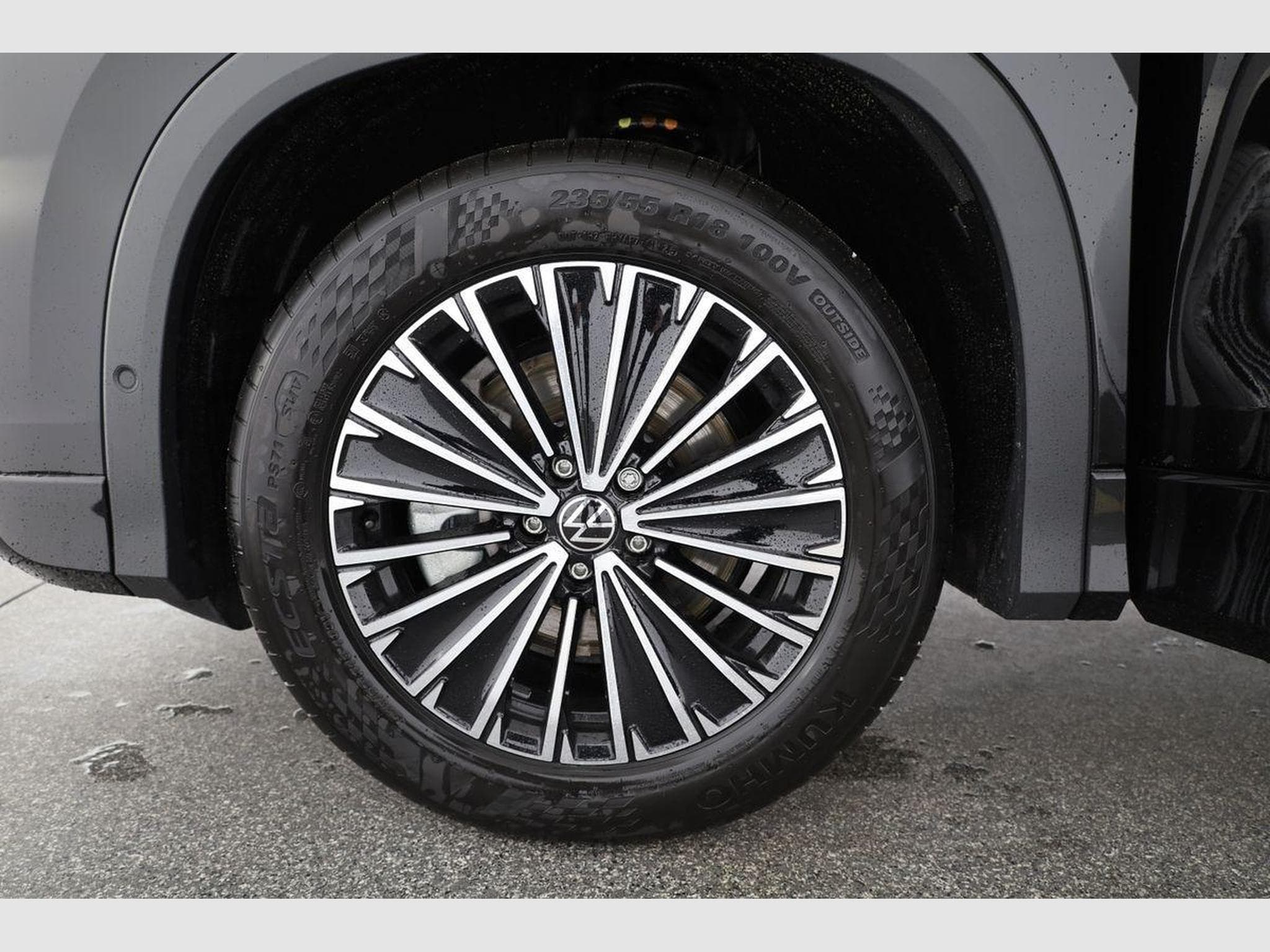 VW Tayron 1.5 TSI eHybrid 150 kW Life (2025) - Photo 16