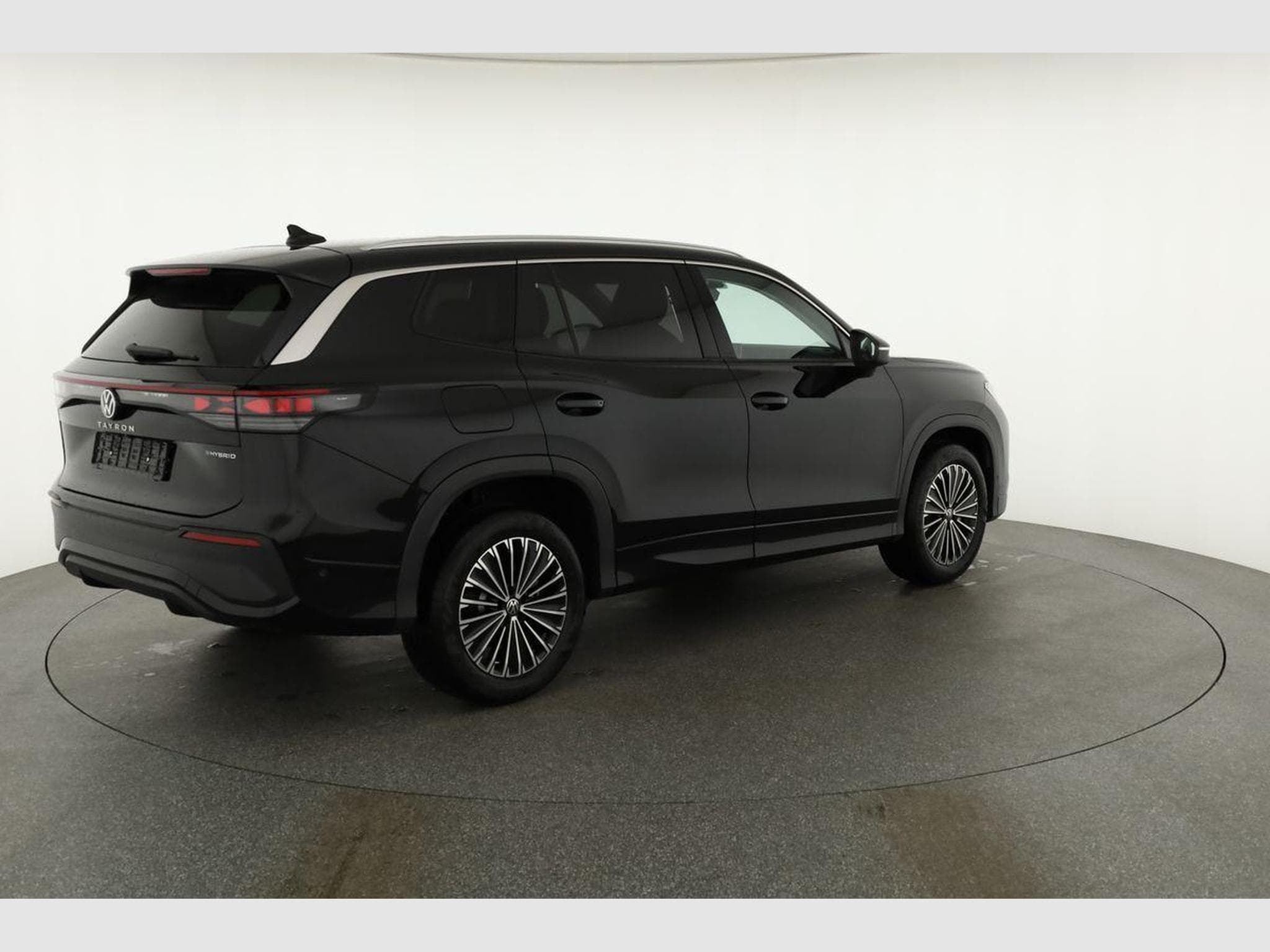 VW Tayron 1.5 TSI eHybrid 150 kW Life (2025) - Photo 20