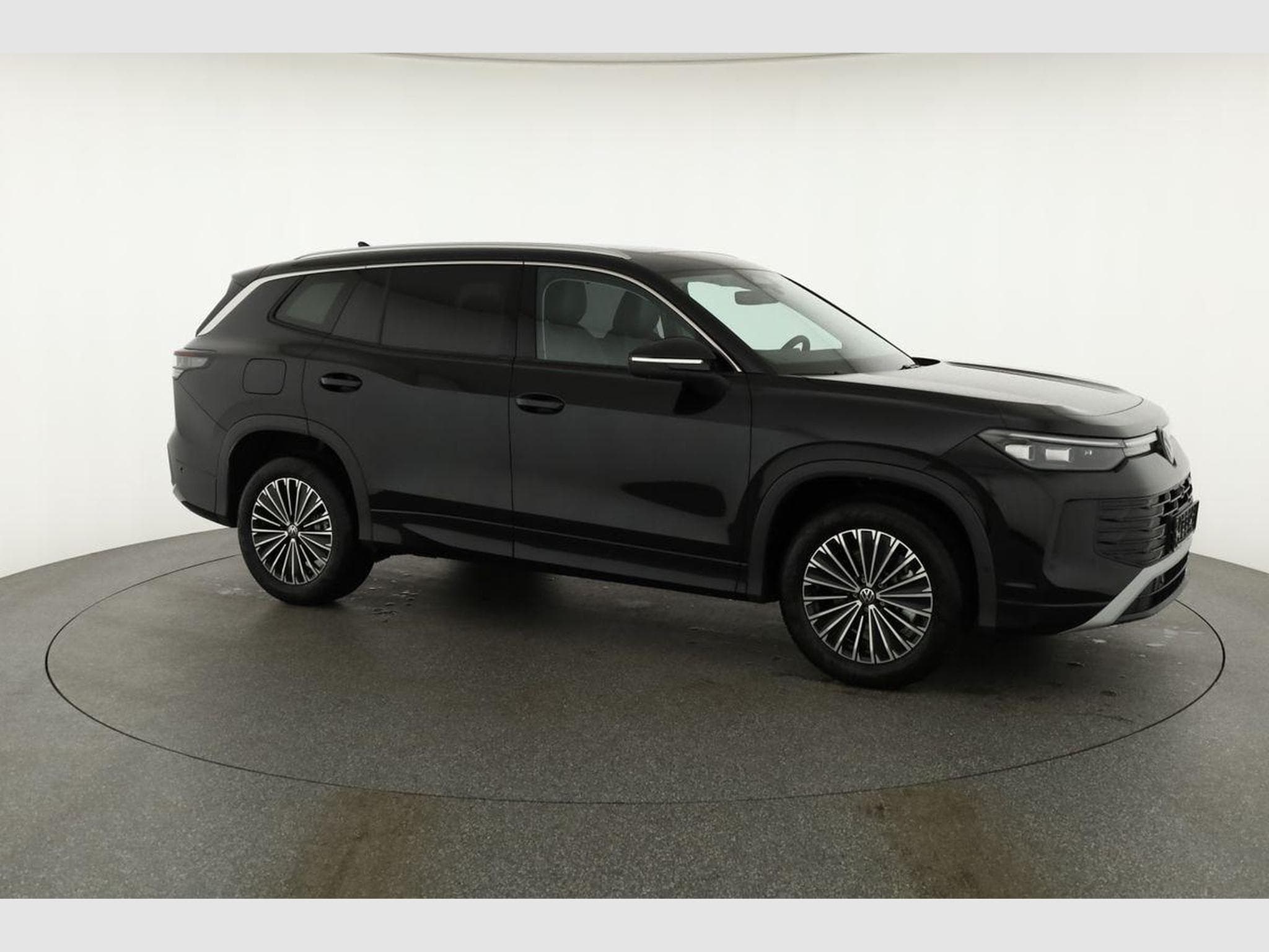 VW Tayron 1.5 TSI eHybrid 150 kW Life (2025) - Photo 25