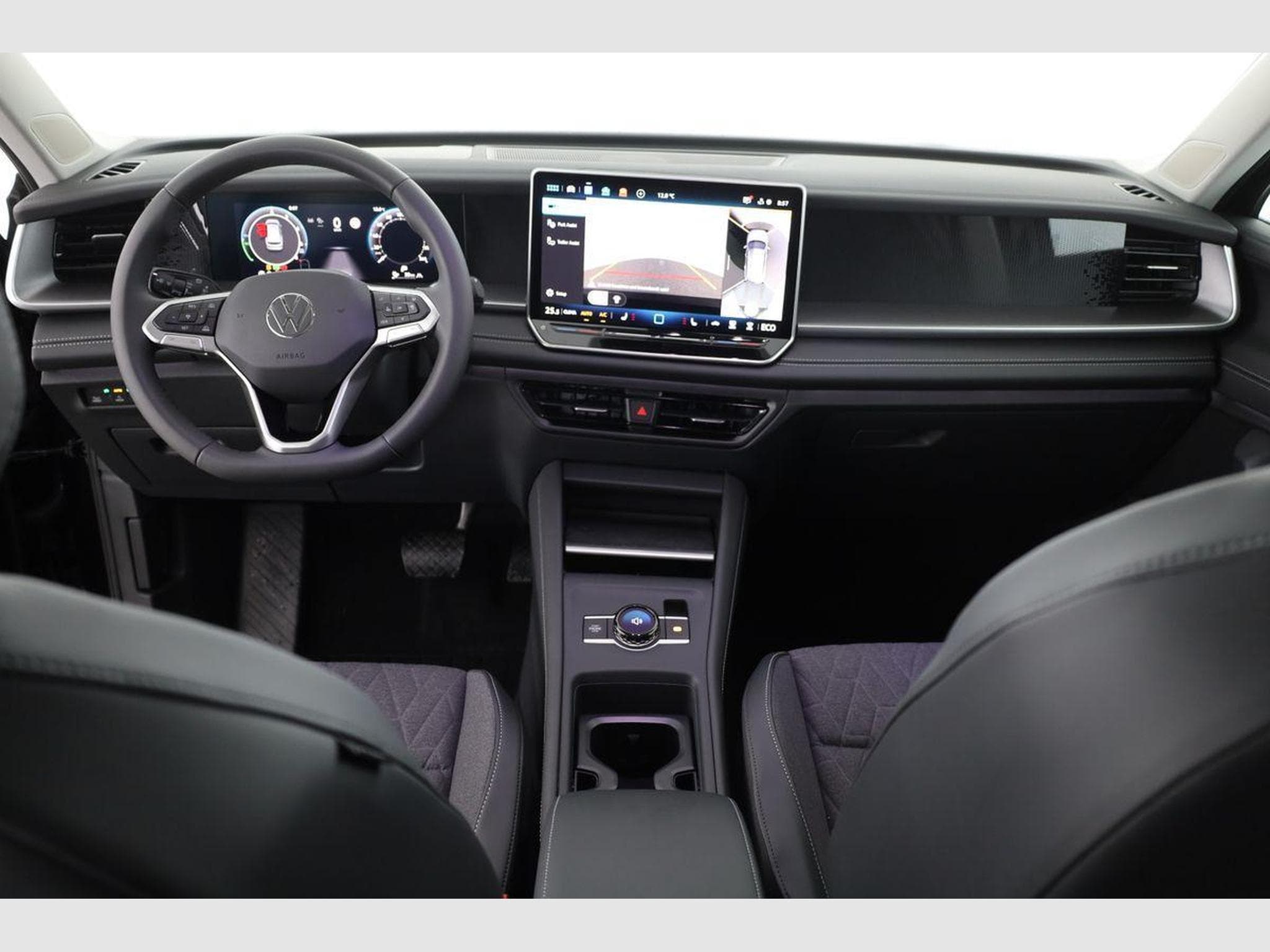 VW Tayron 1.5 TSI eHybrid 150 kW Life (2025) - Photo 4