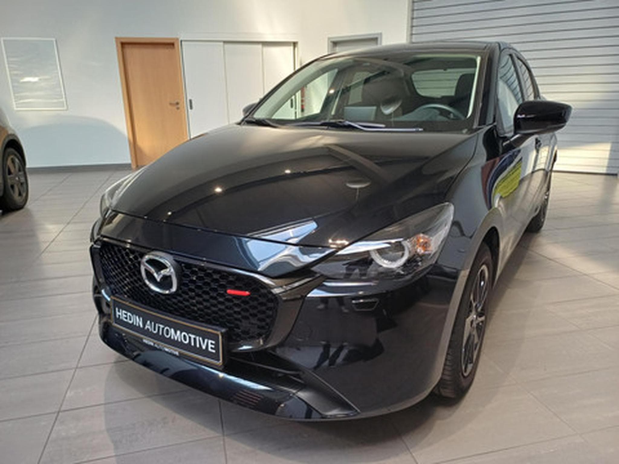 Mazda 2 HOMURA (2024) - Photo 2