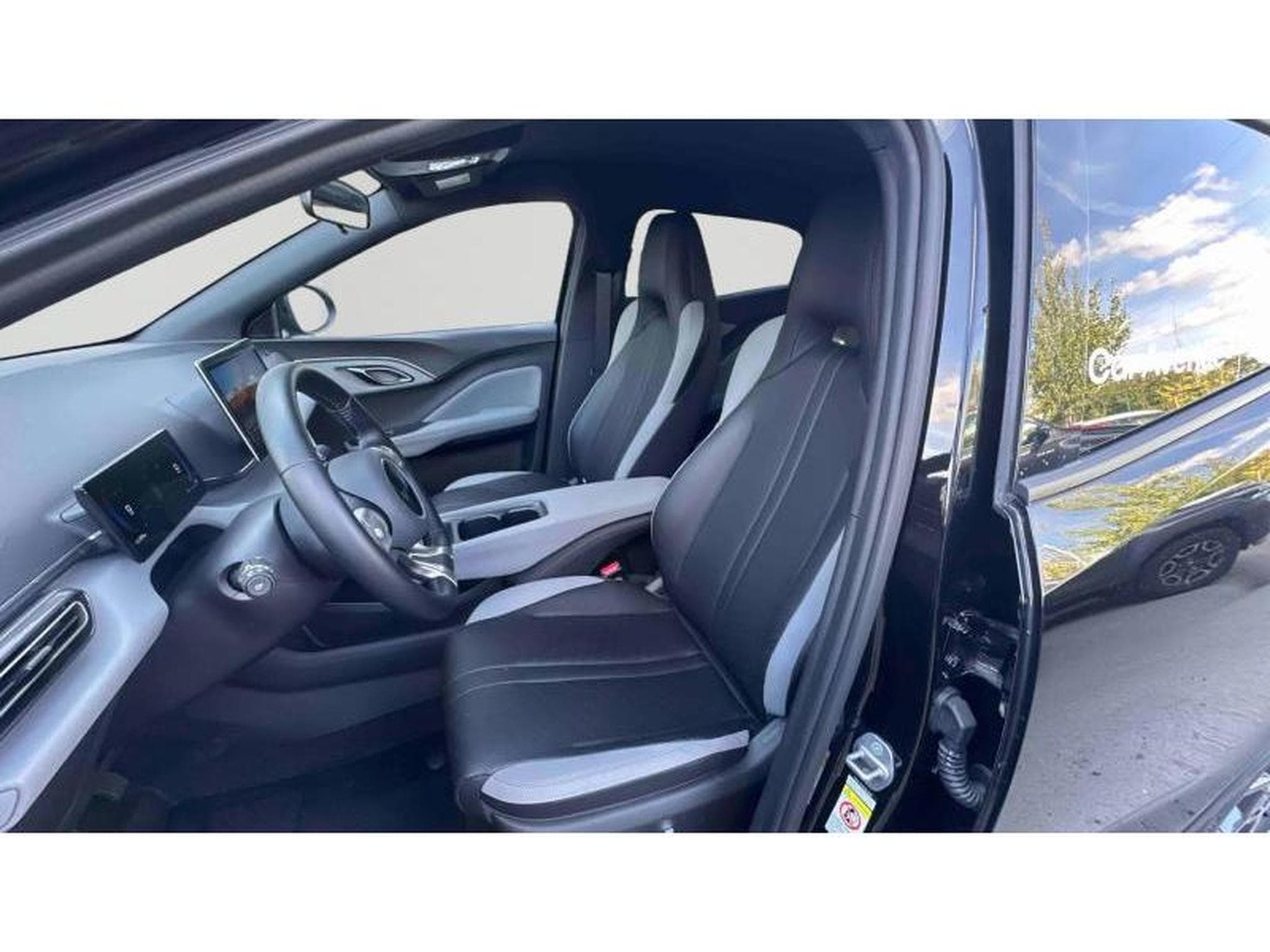 BYD DOLPHIN surf - comfort (2025) - Foto 16