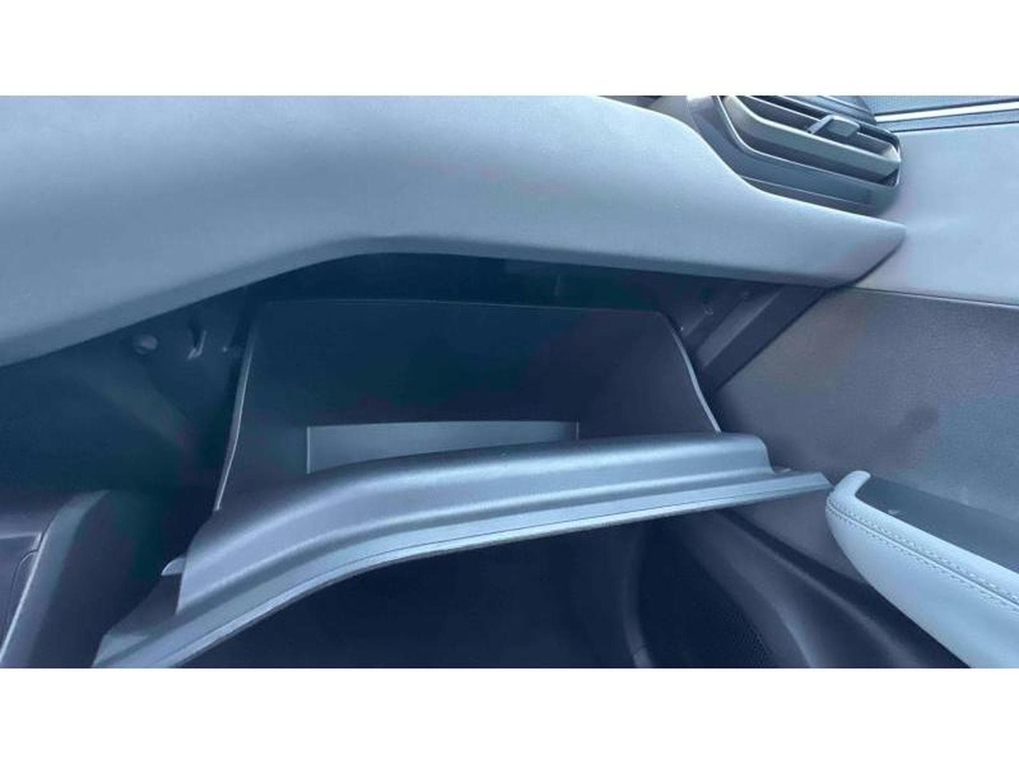 BYD DOLPHIN surf - comfort (2025) - Foto 26