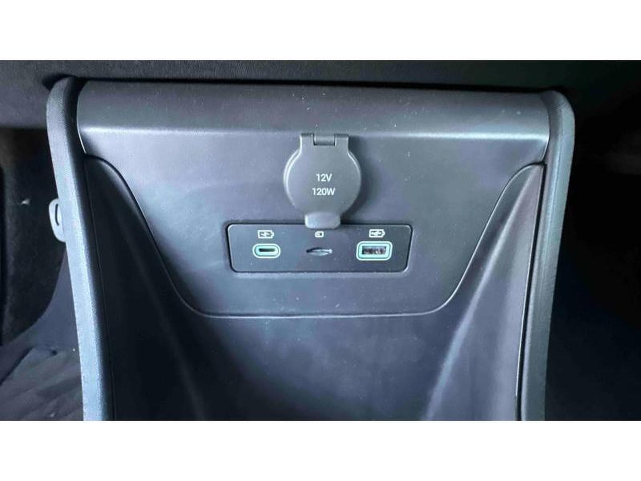 BYD DOLPHIN surf - comfort (2025) - Foto 25