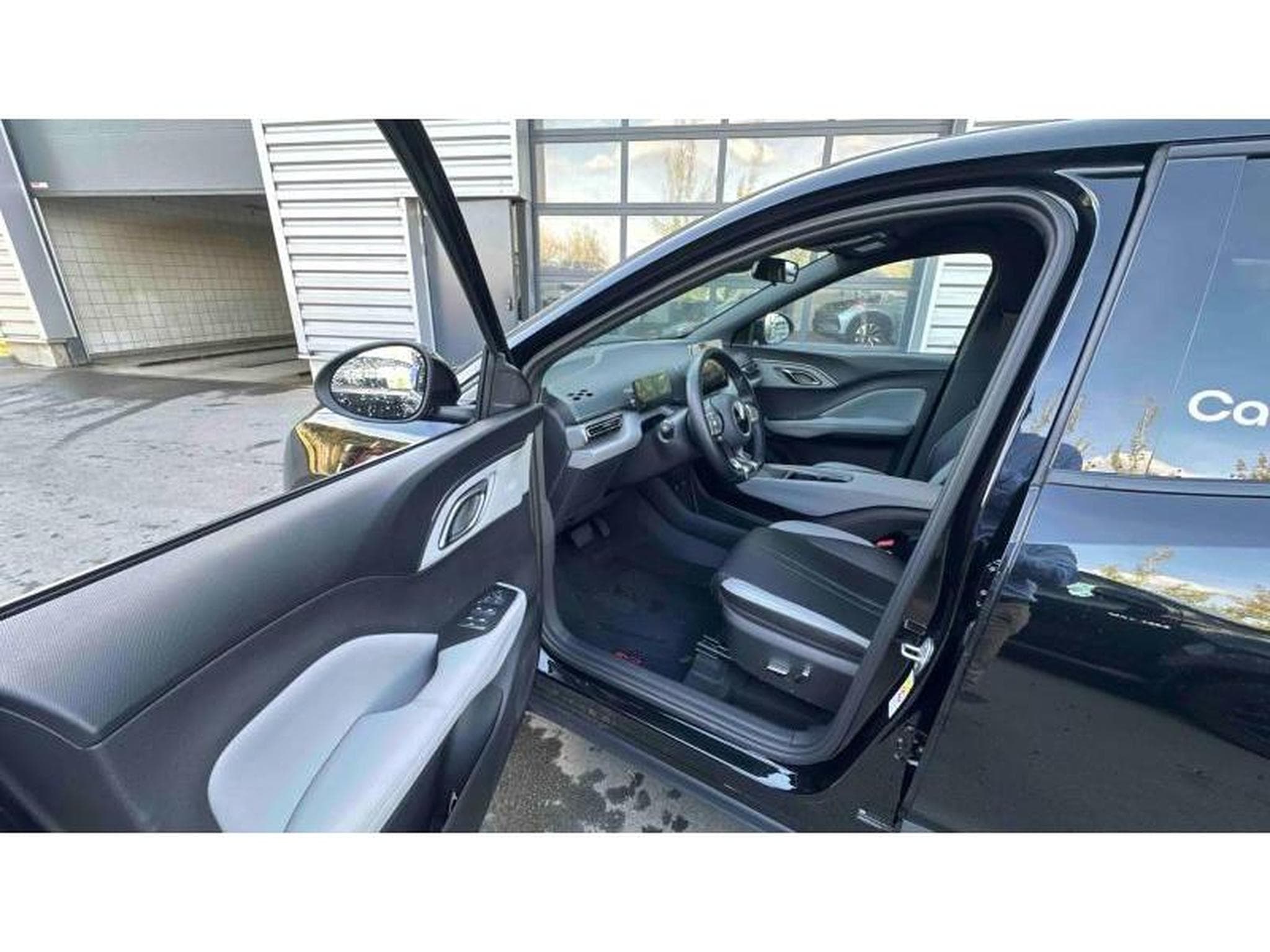 BYD DOLPHIN surf - comfort (2025) - Foto 27