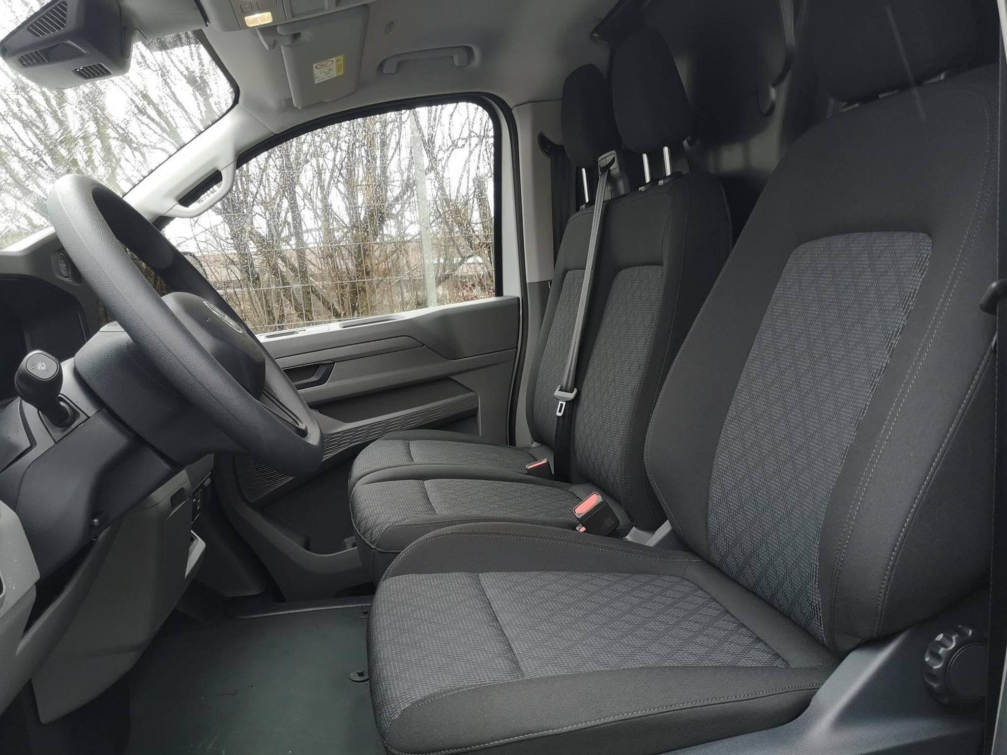 VW e-Transporter Kasten BEV 100 kW RWD KR (2026) - Photo 4