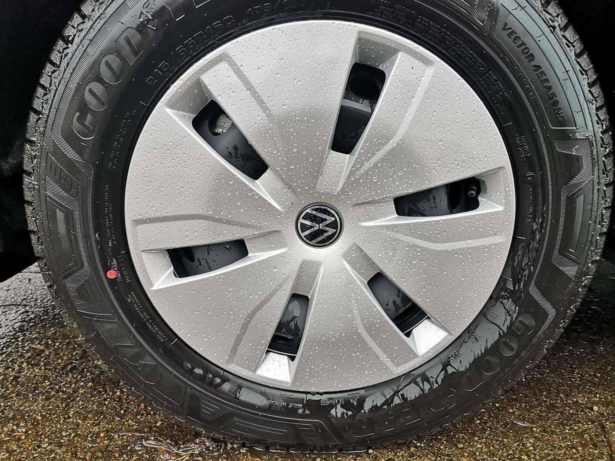 VW e-Transporter Kasten BEV 100 kW RWD KR (2026) - Photo 3