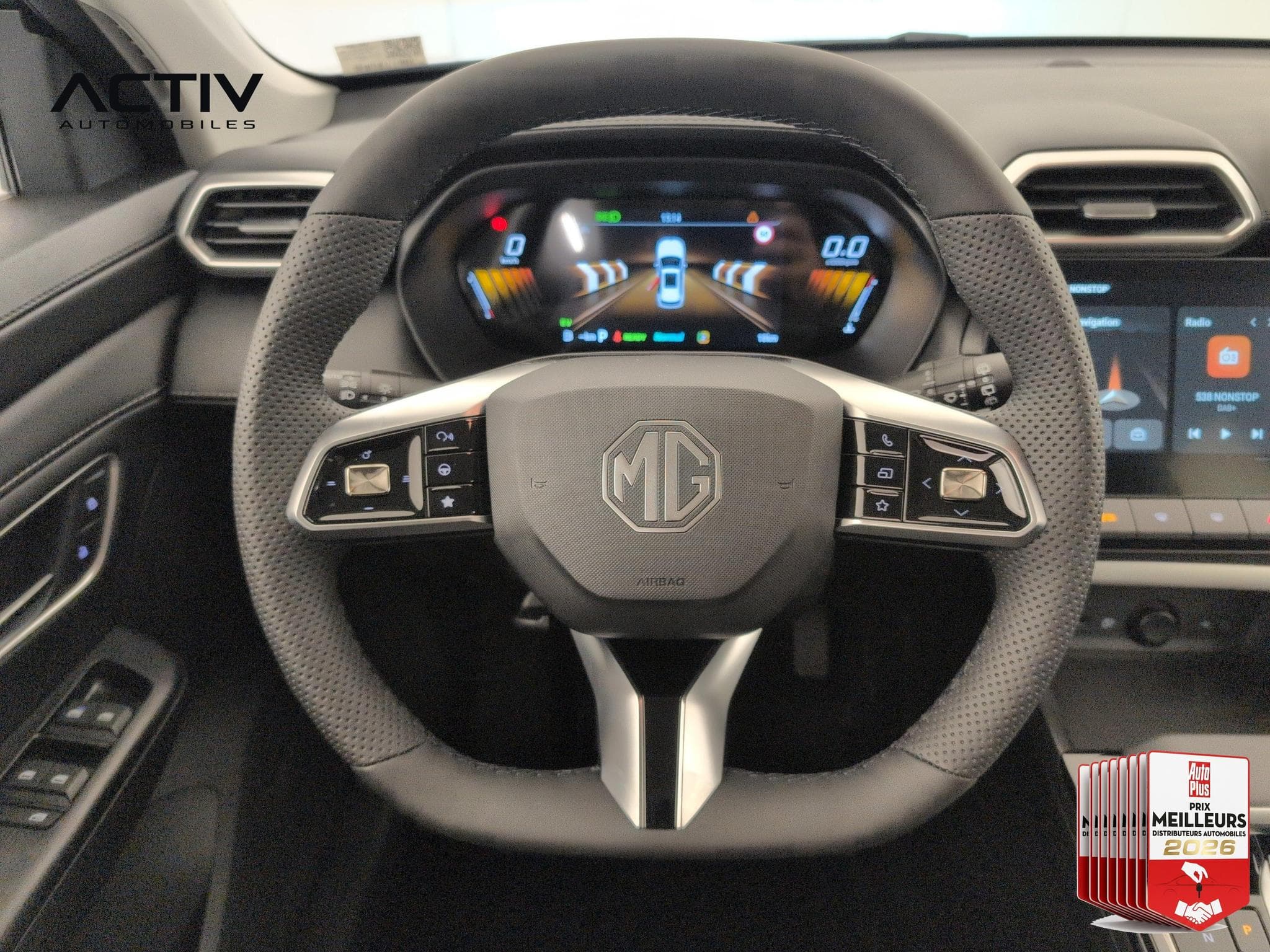 Mg ZS 1.5 L Hybrid+ 197 ch Luxury (2026) - Photo 14