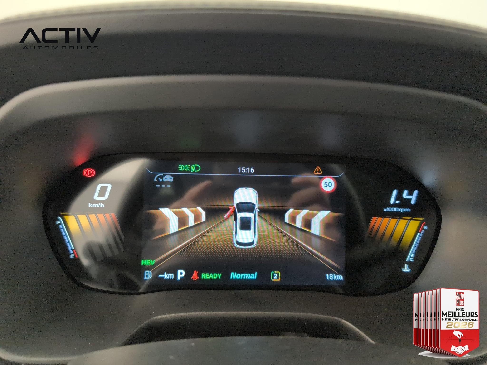 Mg ZS 1.5 L Hybrid+ 197 ch Luxury (2026) - Photo 23