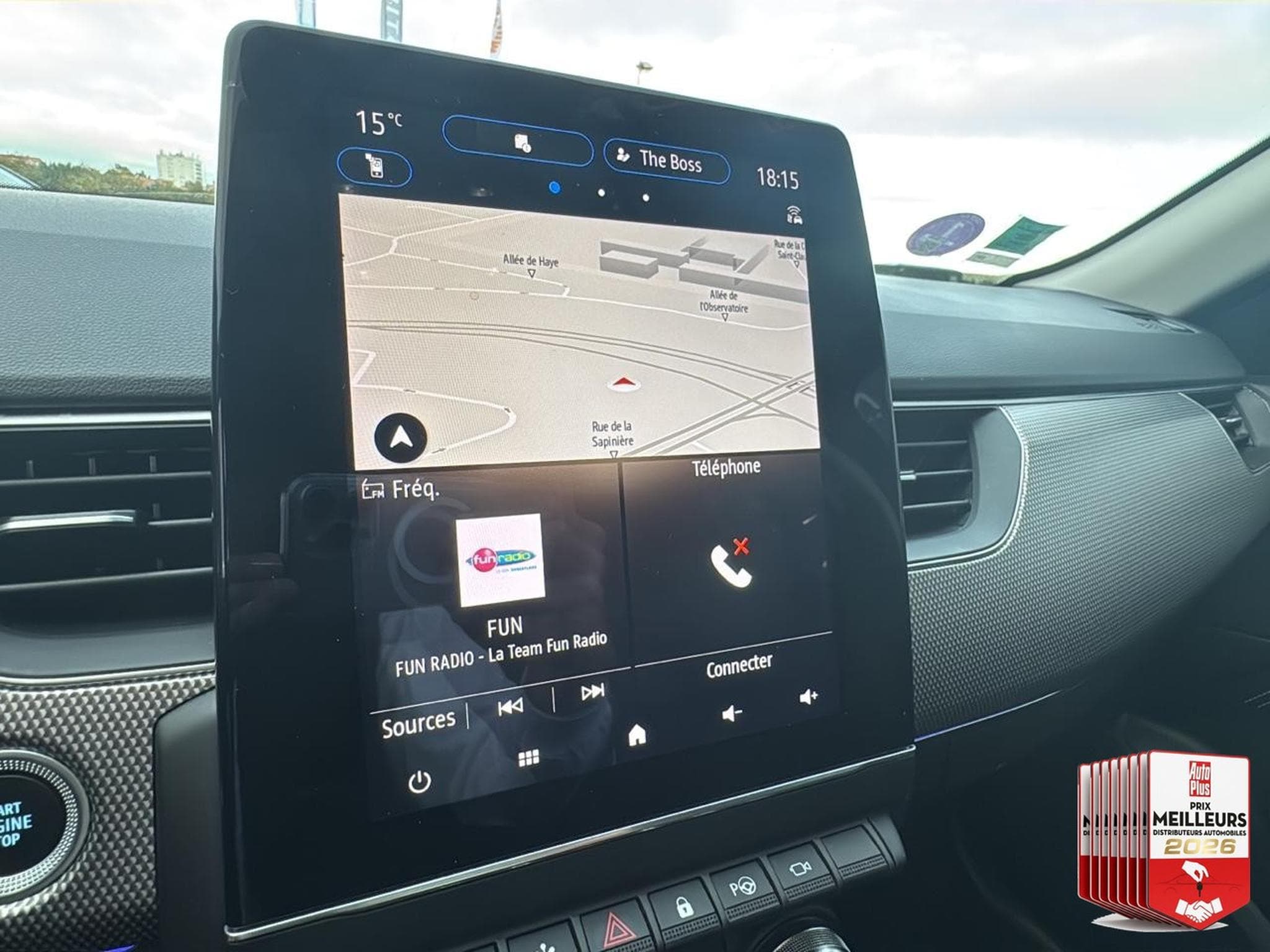 Renault ARKANA 1.6 E-TECH HYBRIDE 145 TECHNO (2022) - Foto 32