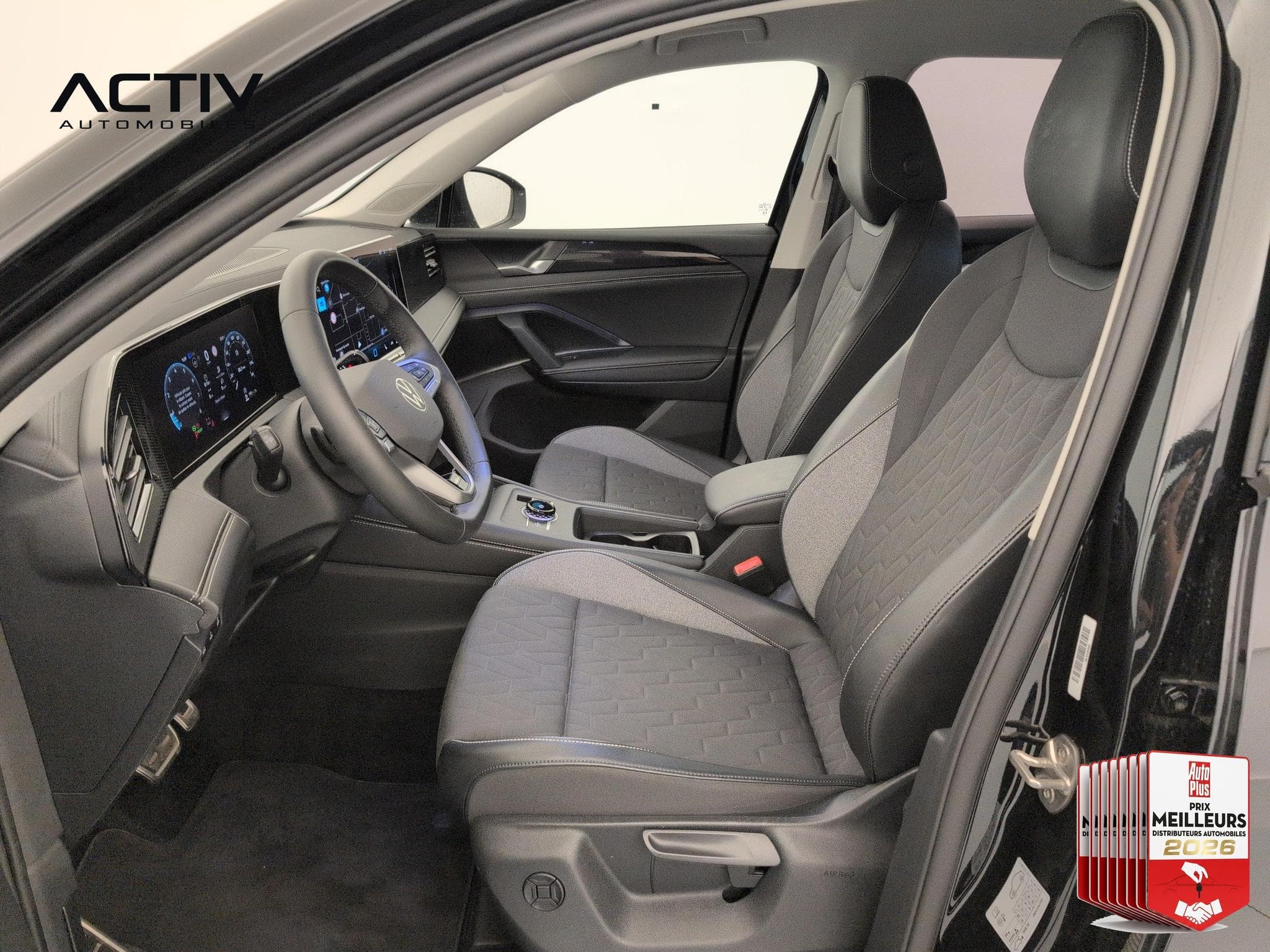 VW Tiguan 1.5 eTSI 131ch DSG7 VW Edition (2025) - Photo 16