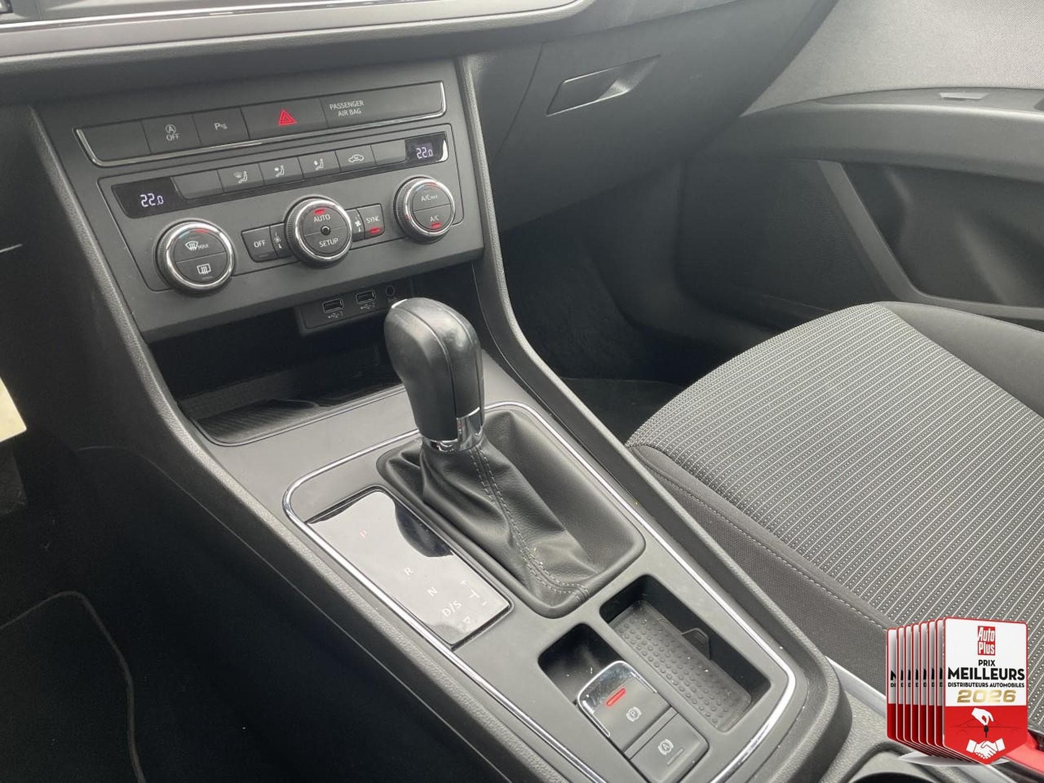 Seat Leon 1.5 TGI 130 STYLE BUSINESS DSG7 (2021) - Photo 24