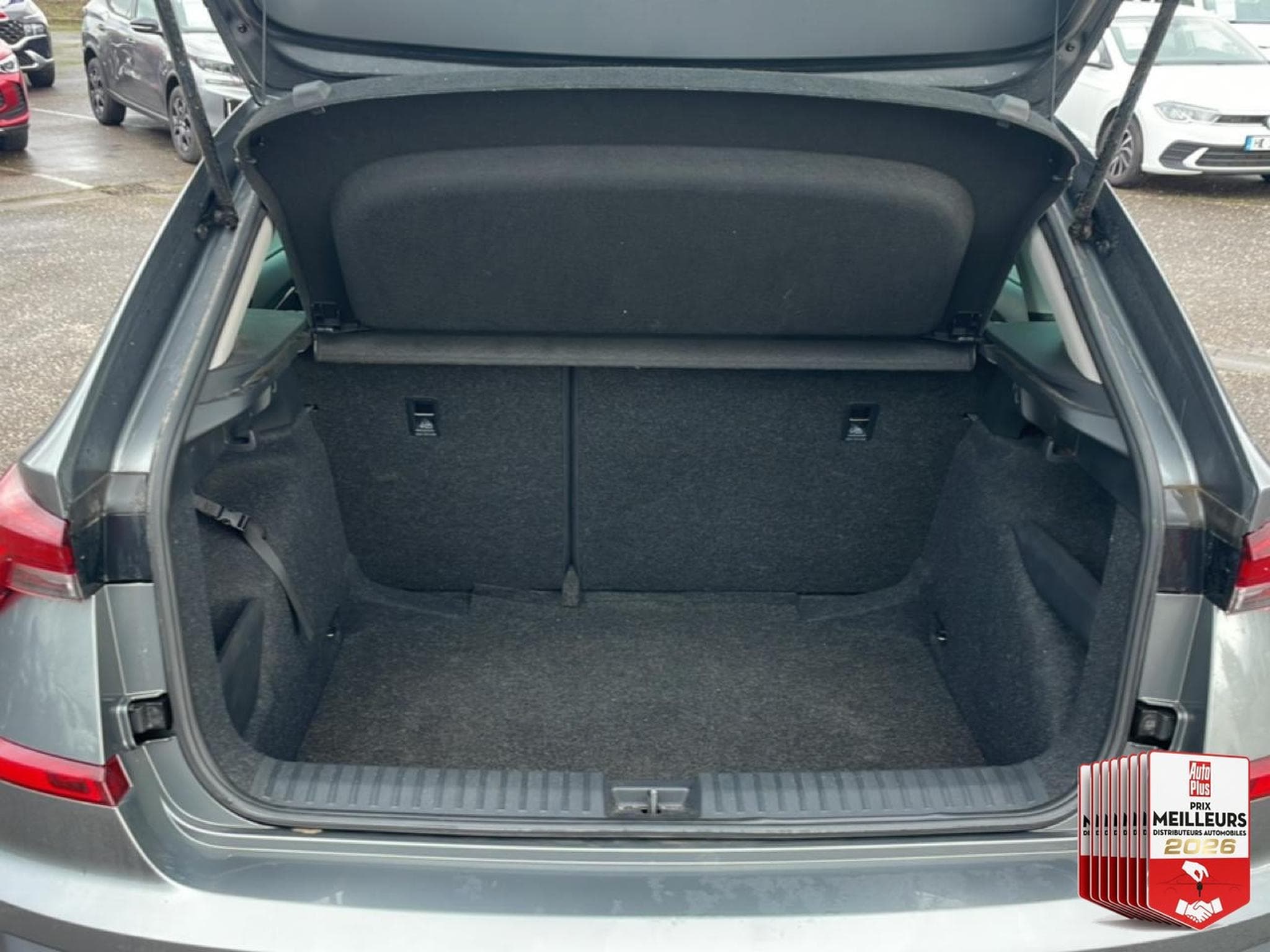 Skoda KAMIQ 1.0 TSI 116 SELECTION DSG7 (2025) - Foto 29