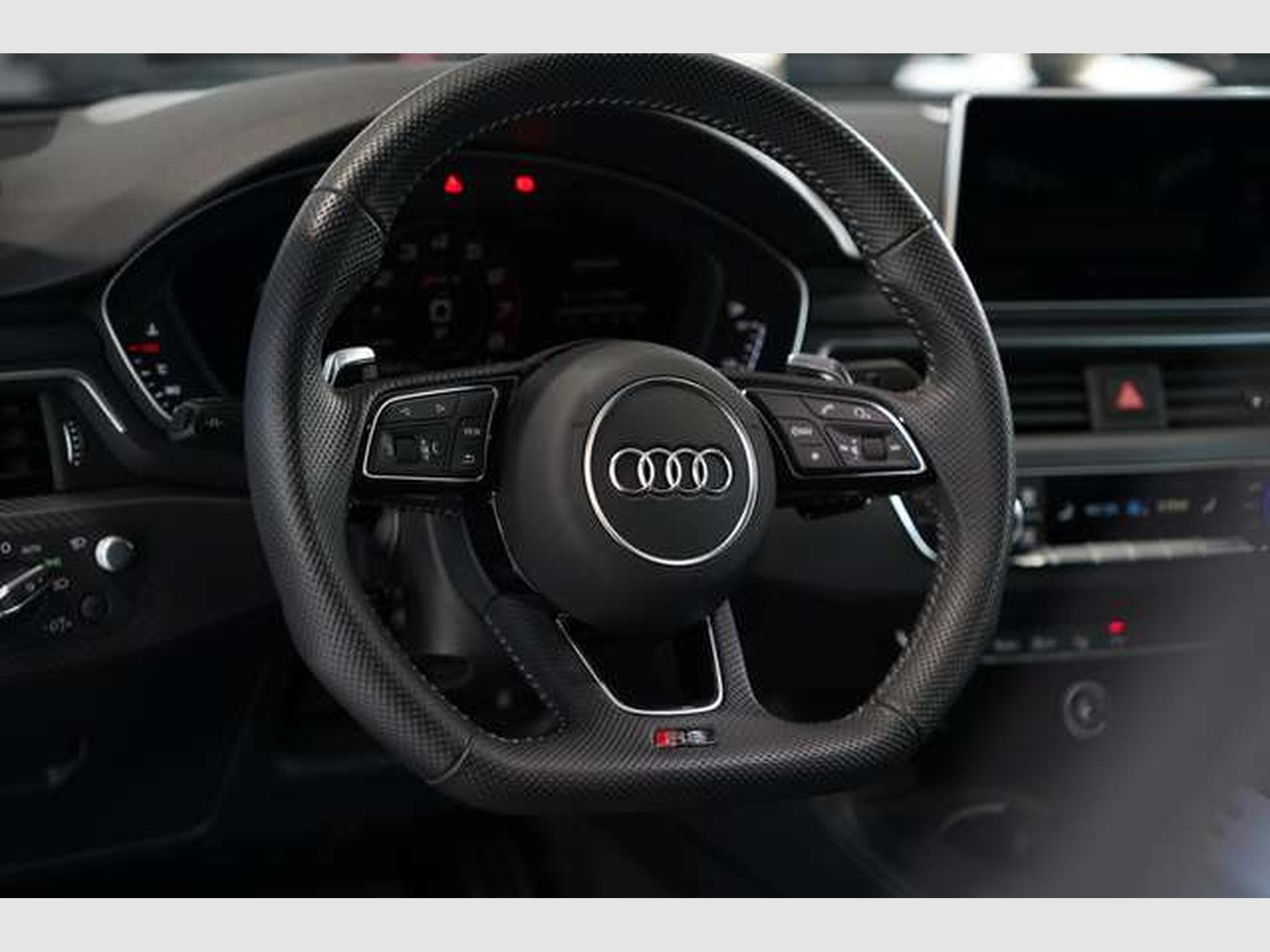 Audi RS5 Coupé q. 2H *20*Pano*B&O*RS-AGA*Dynamik*HUD (2018) - Photo 29