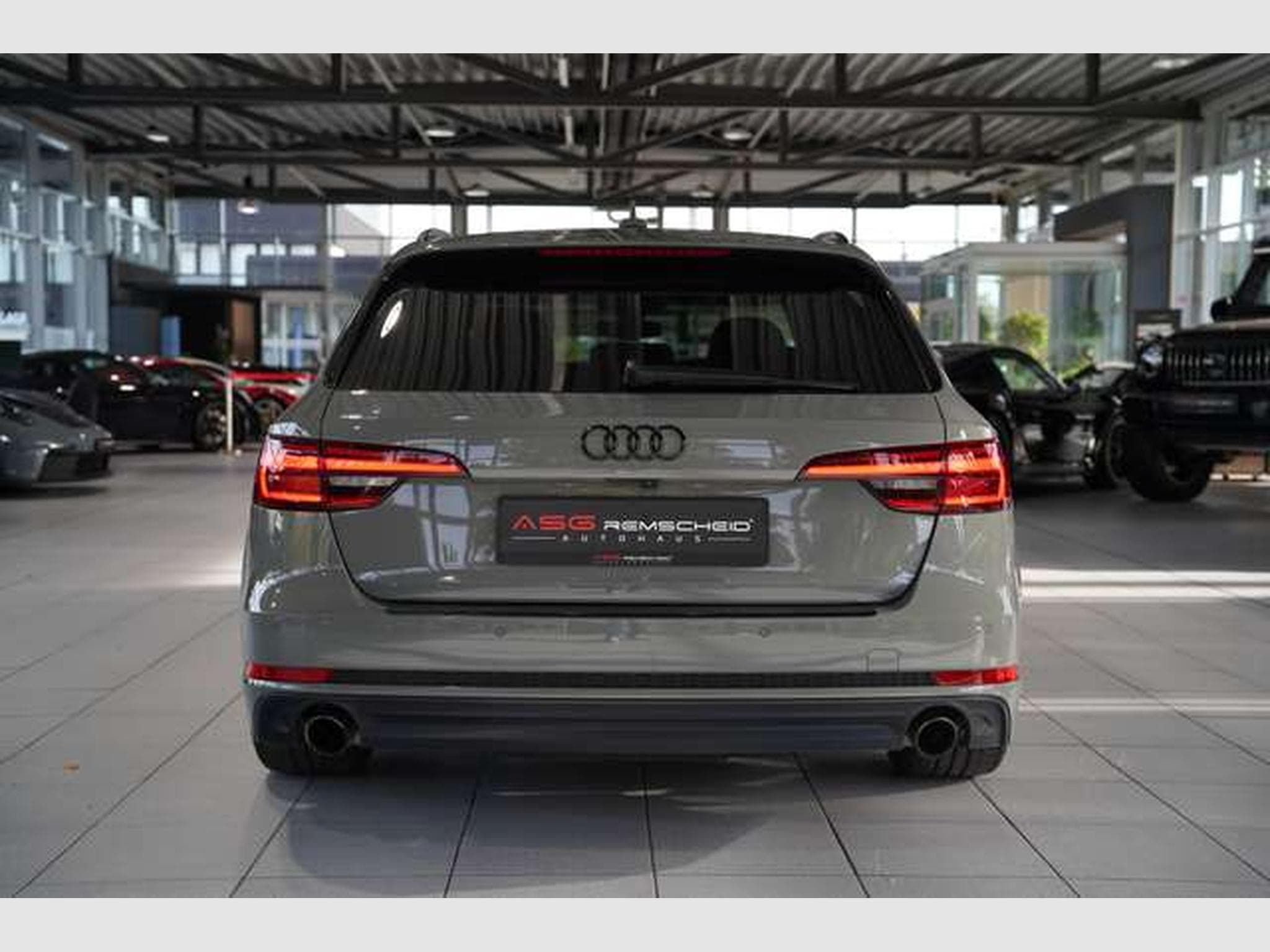 Audi A4 Avant S line *Matrix *B&O *Kamera *Virtual (2018) - Photo 9