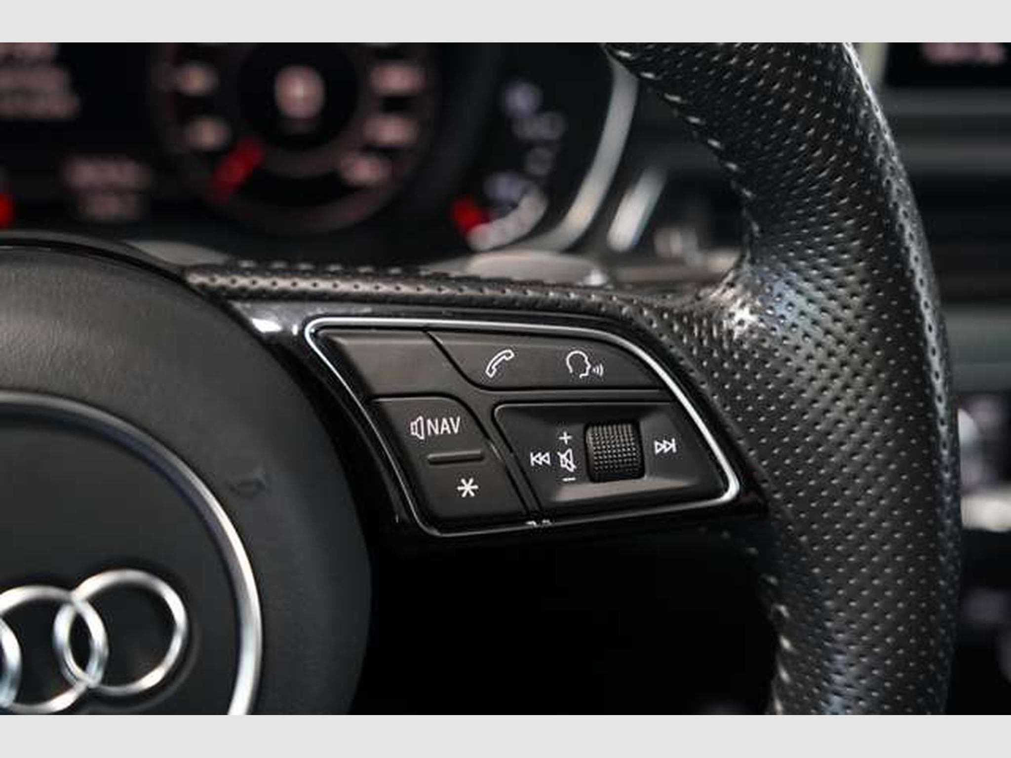 Audi A4 Avant S line *Matrix *B&O *Kamera *Virtual (2018) - Photo 35