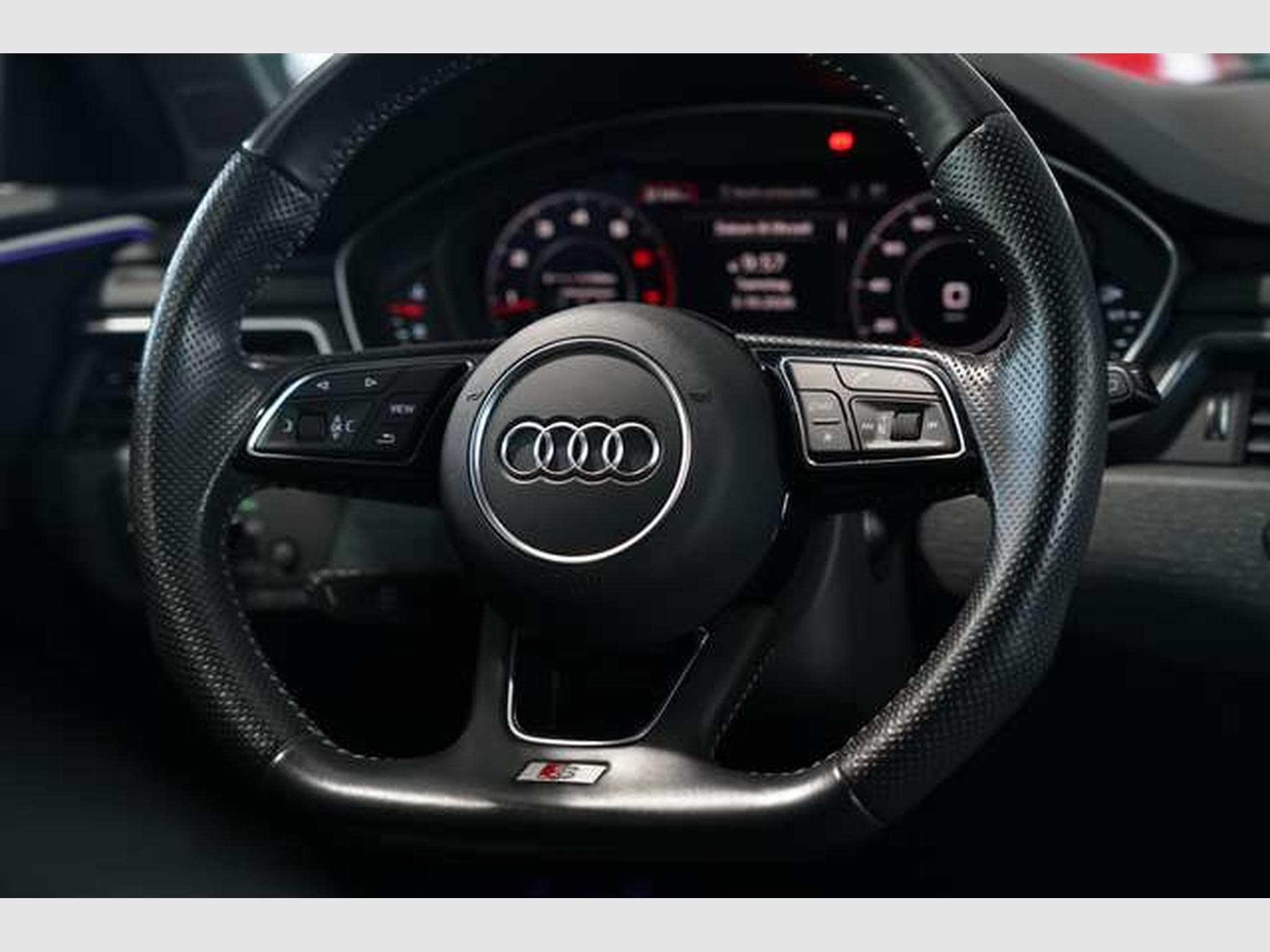 Audi A4 Avant S line *Matrix *B&O *Kamera *Virtual (2018) - Photo 44