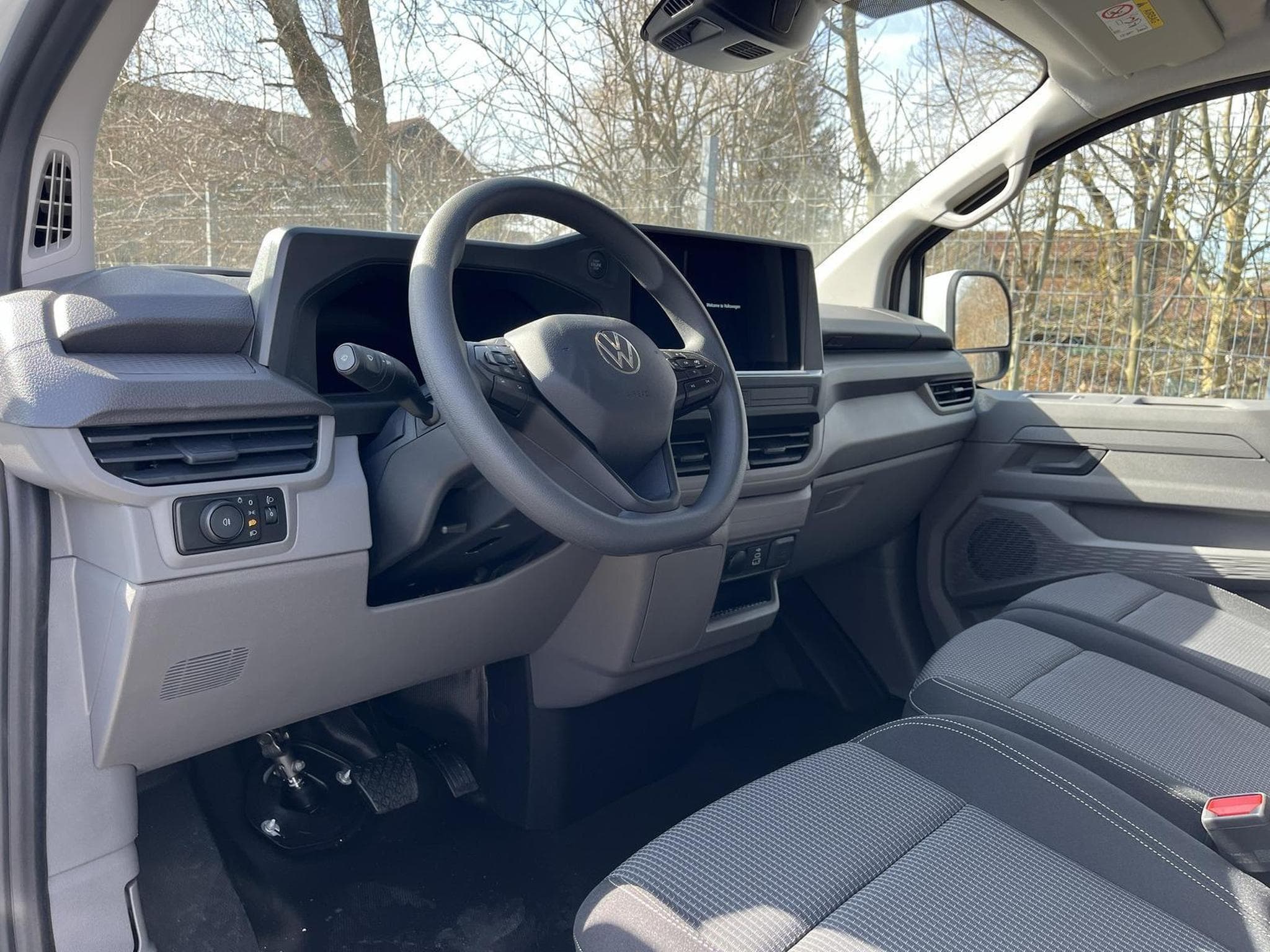 VW e-Transporter Kasten BEV 100 kW RWD LR (2026) - Photo 5