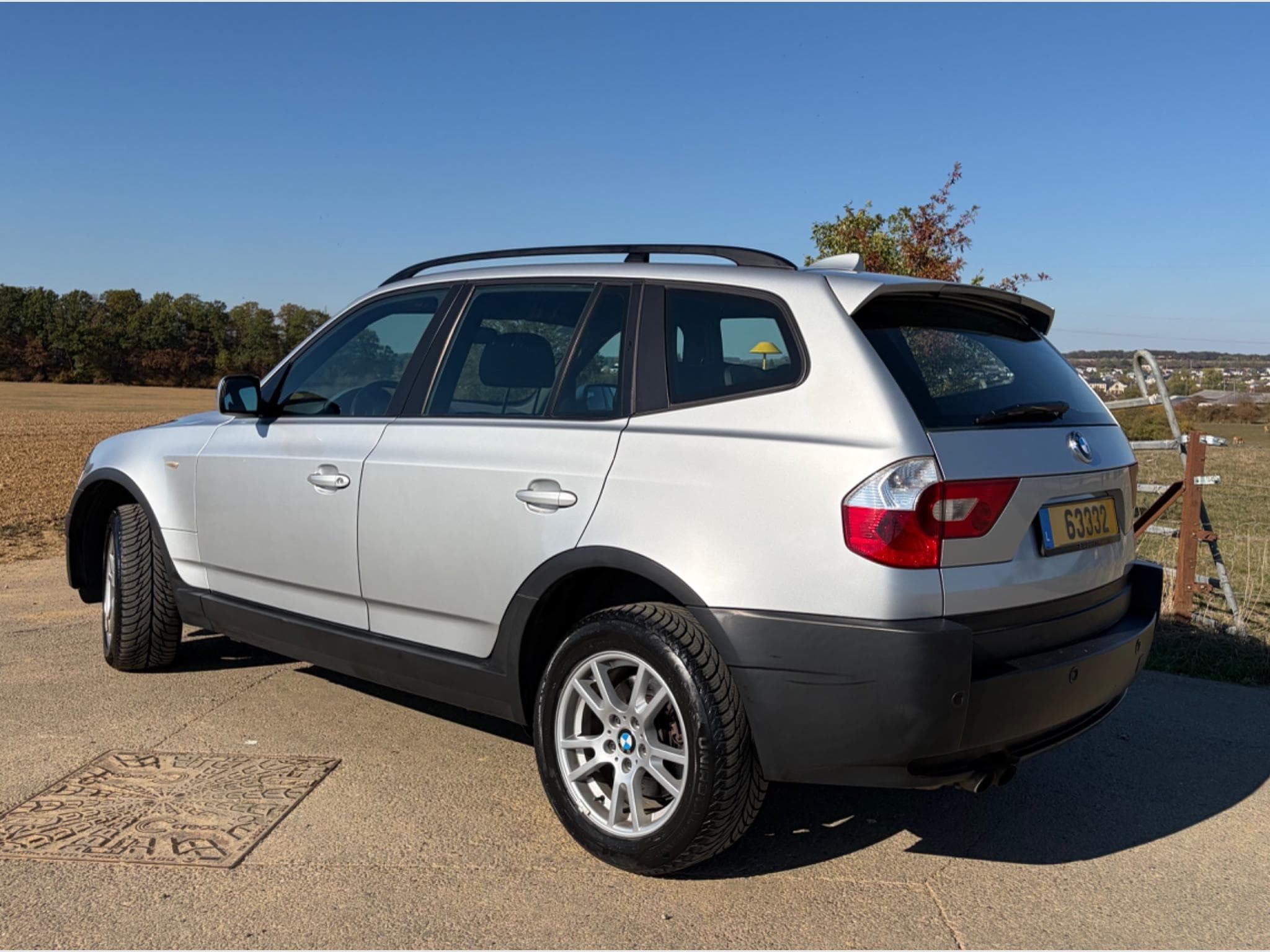 BMW X3 X3 2.5i | Benziner | Schalter (2004) - Foto 2