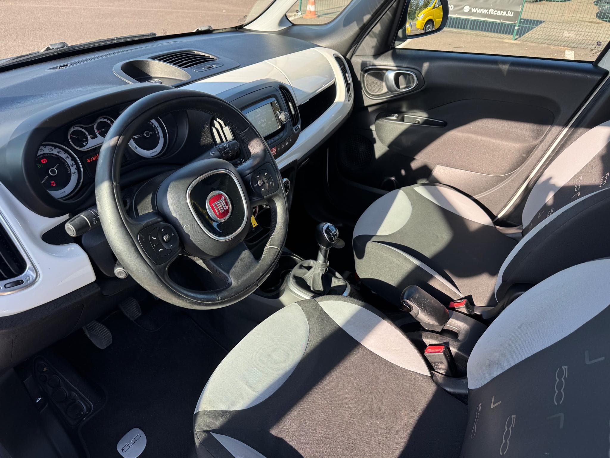 Fiat 500L 1.3 Multijet (2013) - Photo 5