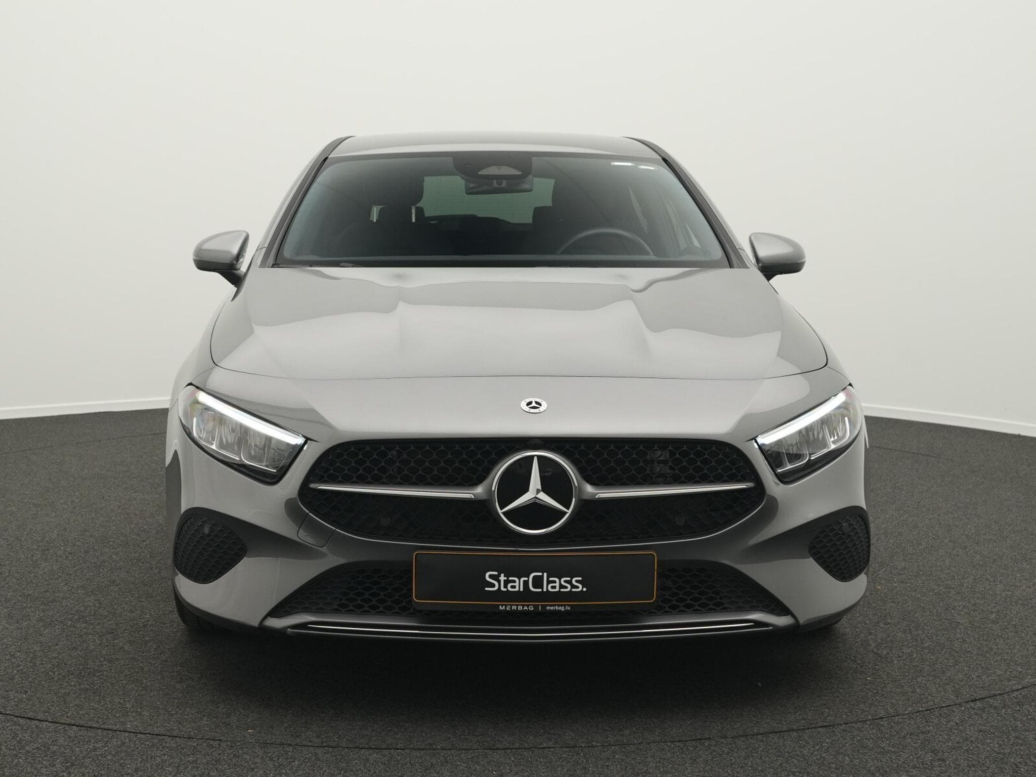 Mercedes A 180 d Progressive LED+Kamera+Apple+MBUX (2025) - Photo 2