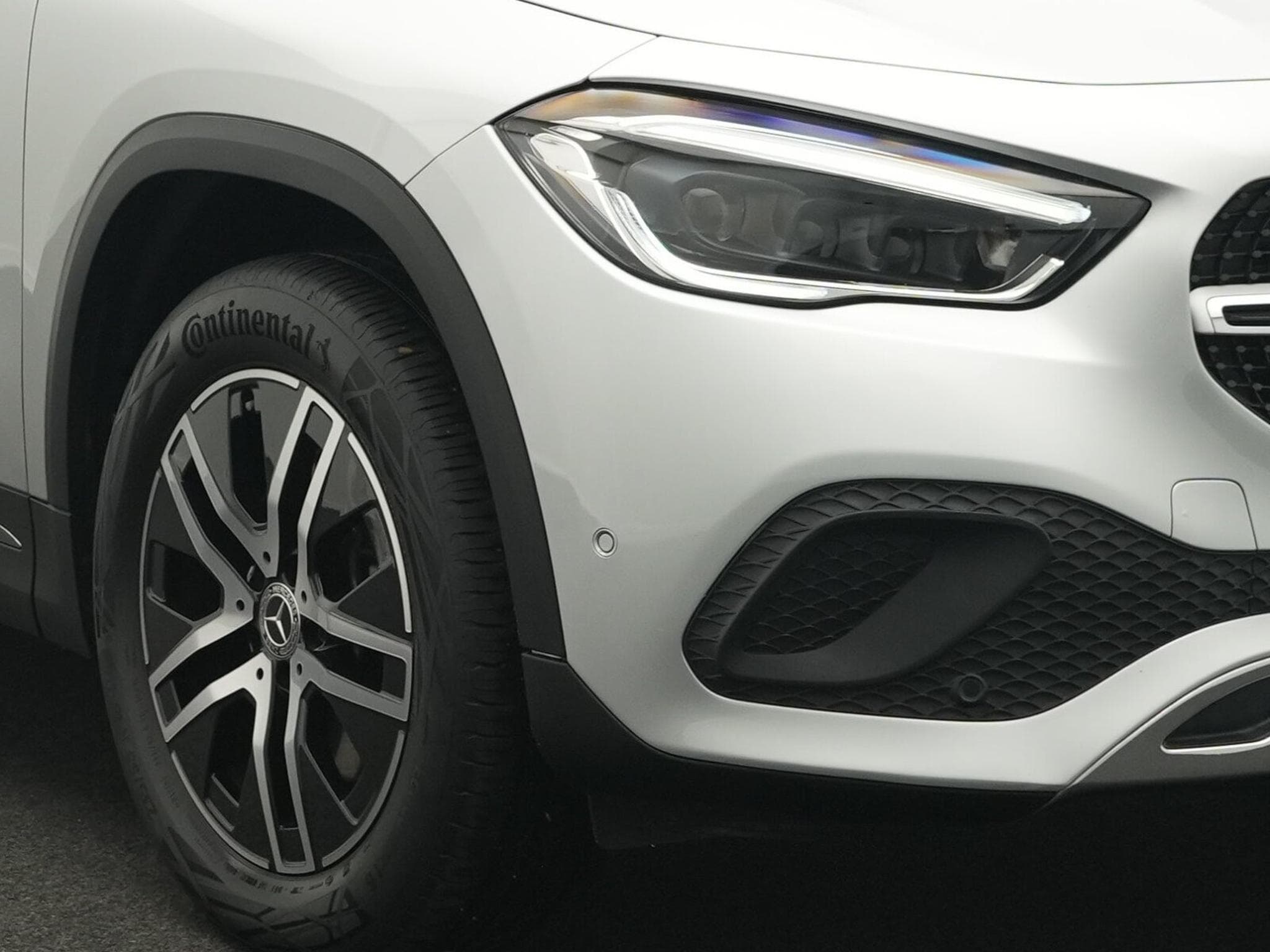 Mercedes GLA 250 Progressive (2020) - Photo 9