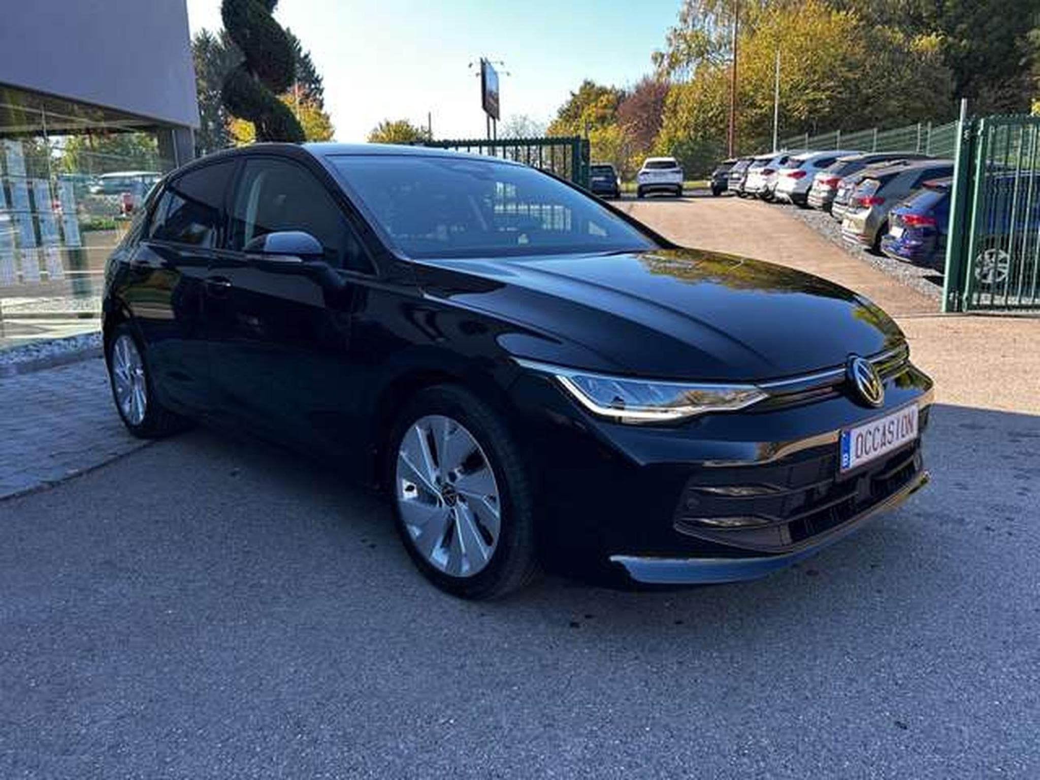 VW Golf 2.0 TDi LIFE 150 CV DIESEL (2026) - Photo 2