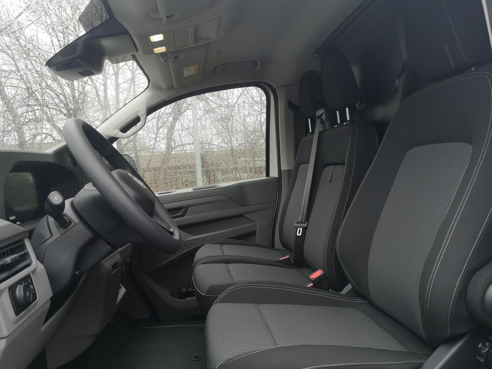 VW e-Transporter Kasten BEV 100 kW RWD LR (2026) - Photo 4