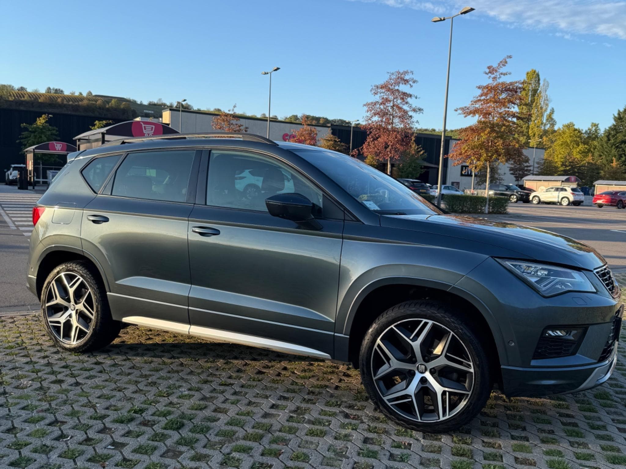 Seat Ateca 2.0 TSI FR 4Drive (2021) - Photo 2