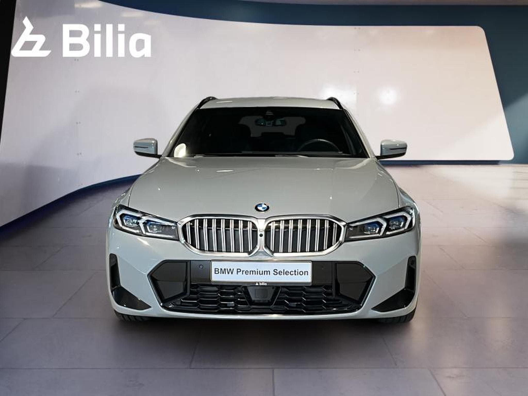 BMW 330 330d xDrive Touring (2025) - Foto 2