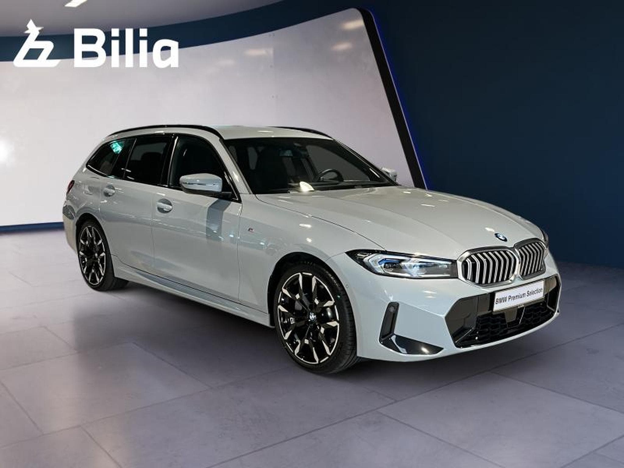BMW 330 330d xDrive Touring (2025) - Foto 17