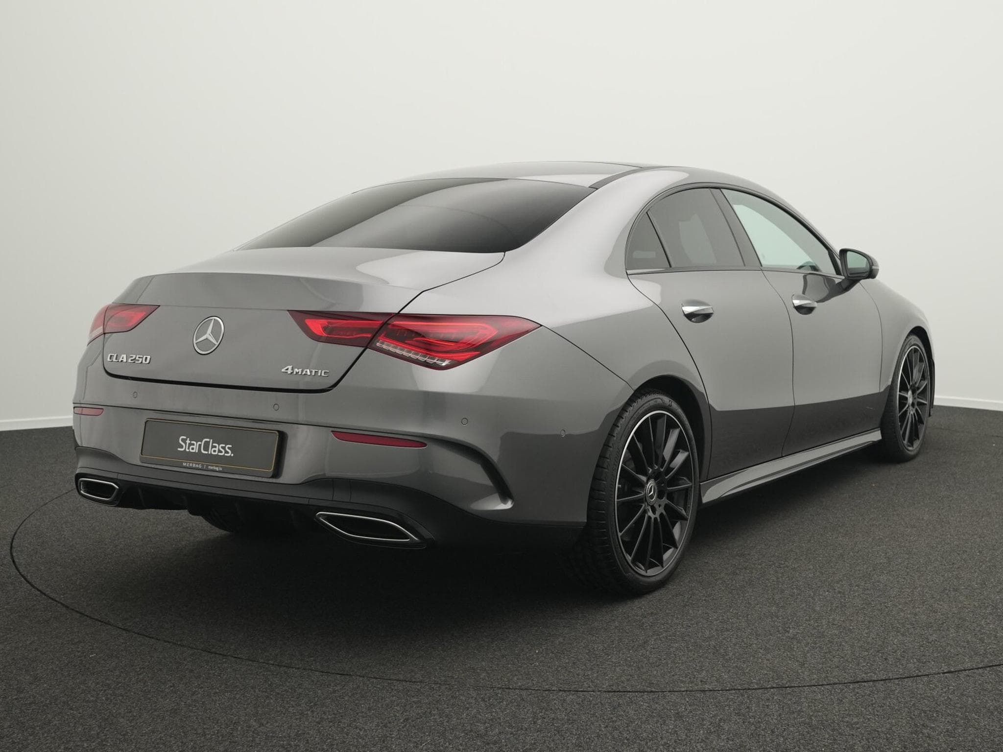 Mercedes CLA 250 4MATIC (2023) - Photo 3