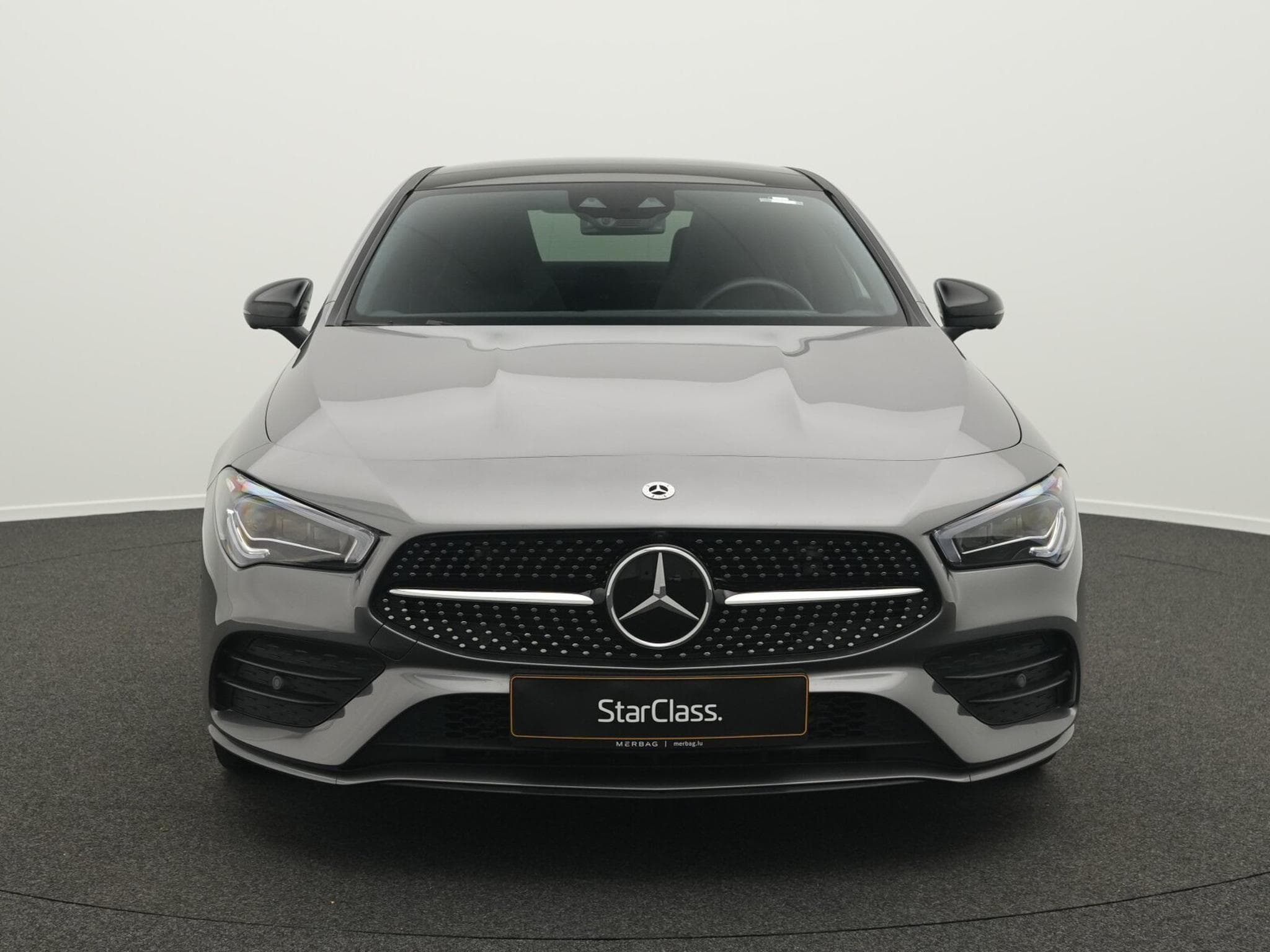 Mercedes CLA 250 4MATIC (2023) - Photo 2