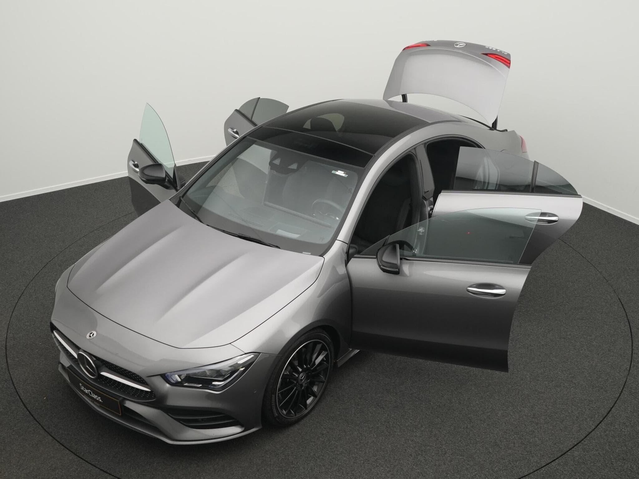 Mercedes CLA 250 4MATIC (2023) - Photo 14