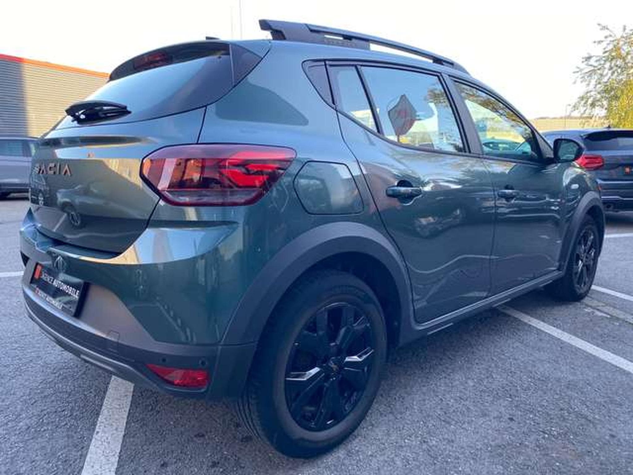 Dacia Sandero Sandero Stepway TCe 110-JUSQU'A 36MOIS DE GARANTIE (2023) - Photo 5