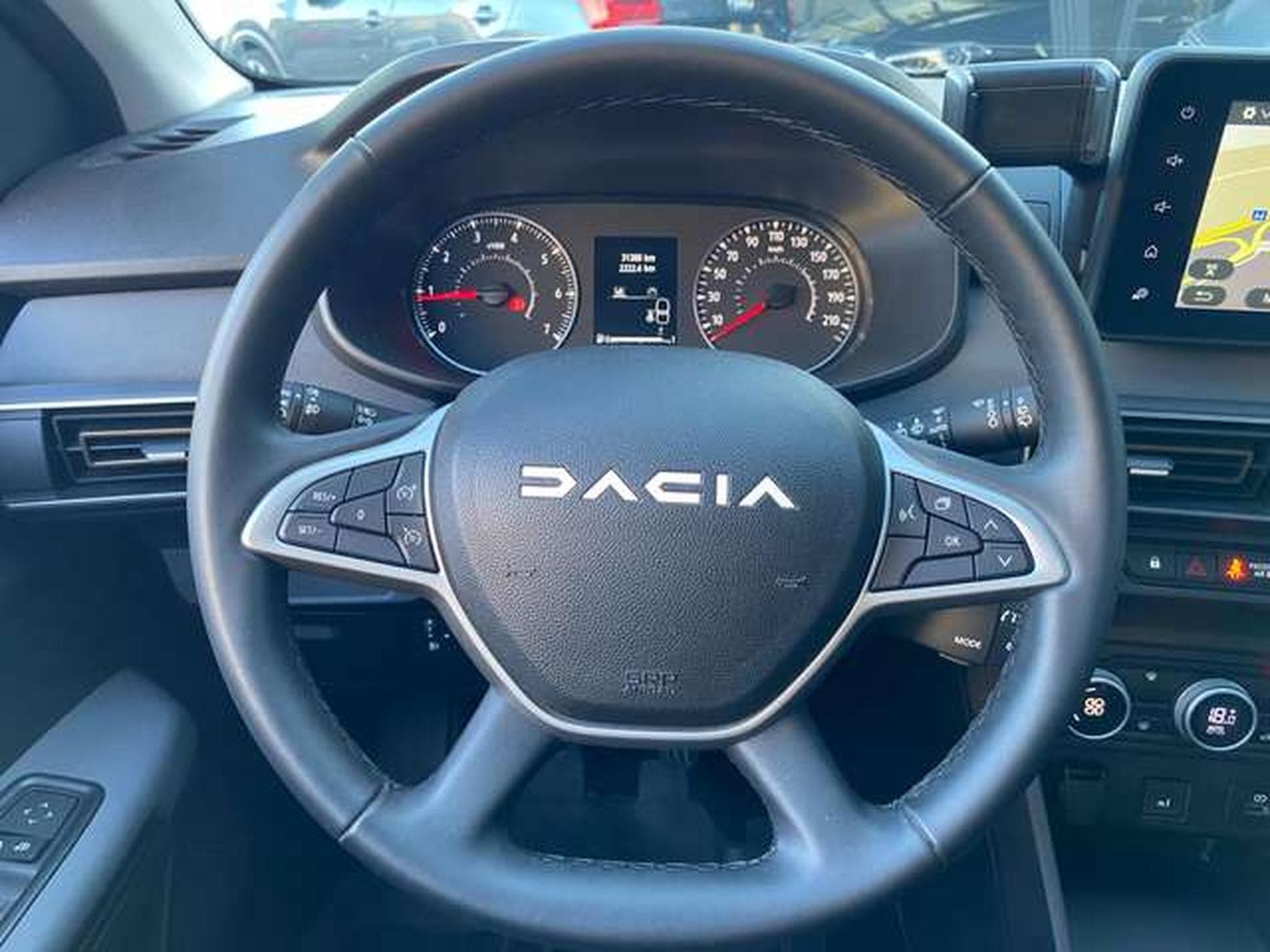 Dacia Sandero Sandero Stepway TCe 110-JUSQU'A 36MOIS DE GARANTIE (2023) - Photo 12