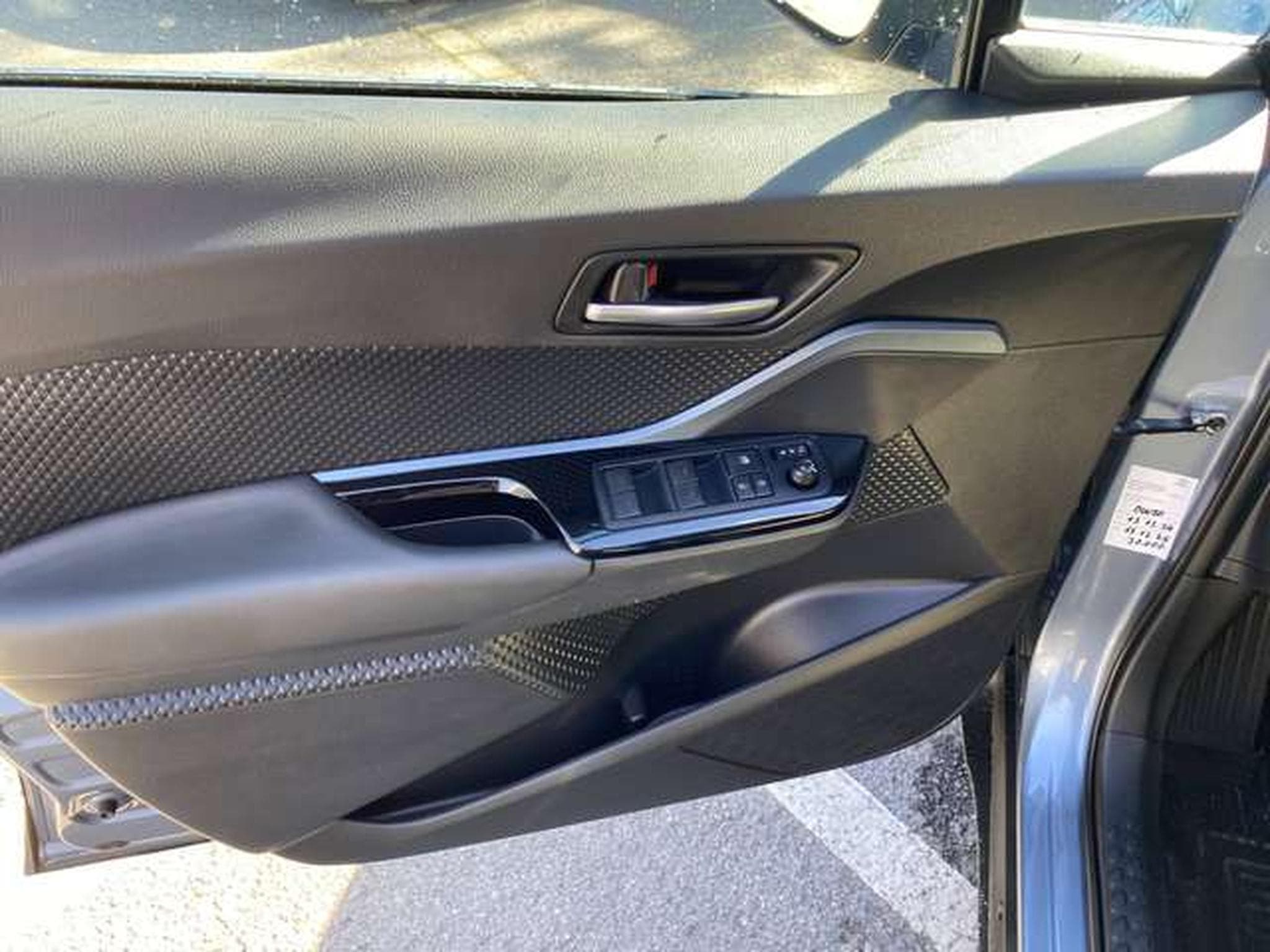 Toyota C-HR C-HR  Jusqu'à 36 mois de garantie (2021) - Photo 8