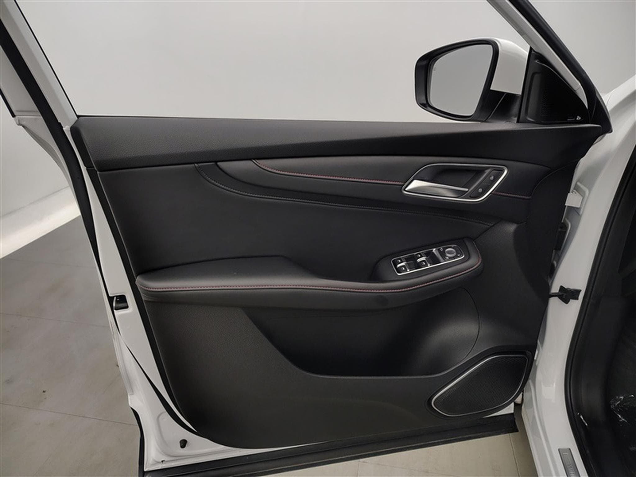 MG HS 1.5 T-GDi 160cv Comfort NEW LIFT/CARPLAY/CAM (2024) - Photo 17