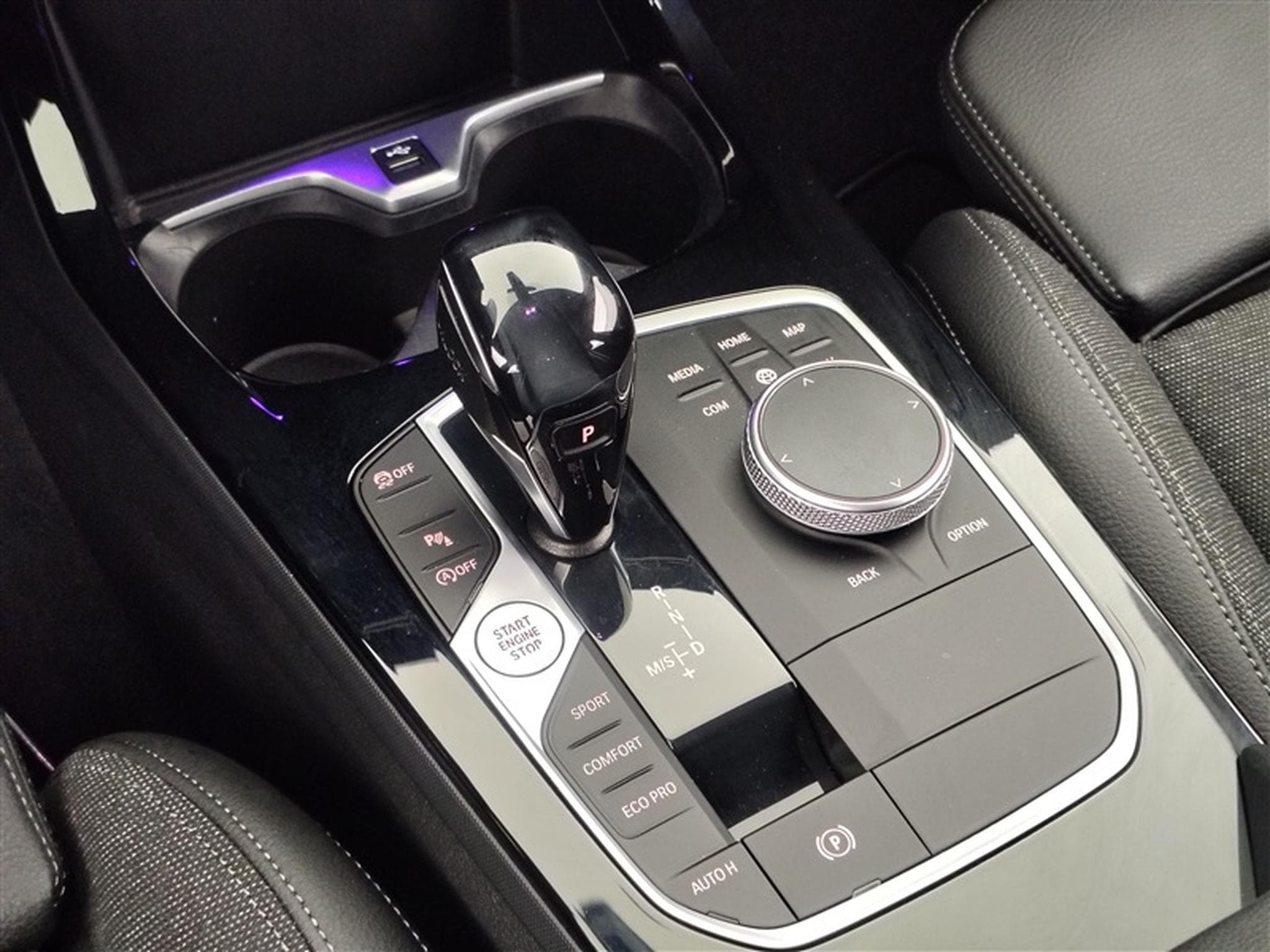 BMW 118 iA OPF (2020) - Photo 12
