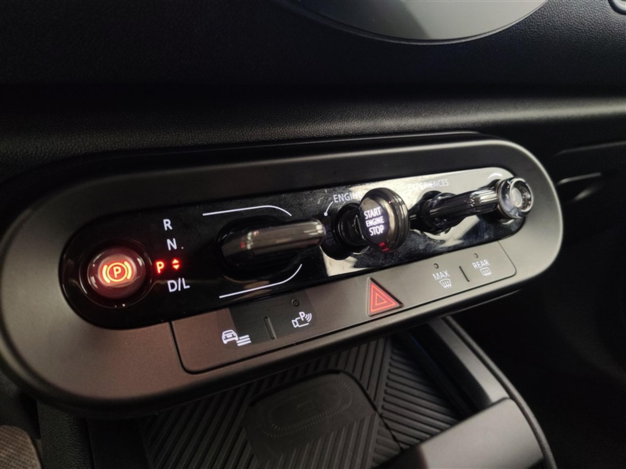 MINI Countryman 1.5A NAVI / FULL LED / CARPLAY (2025) - Photo 12